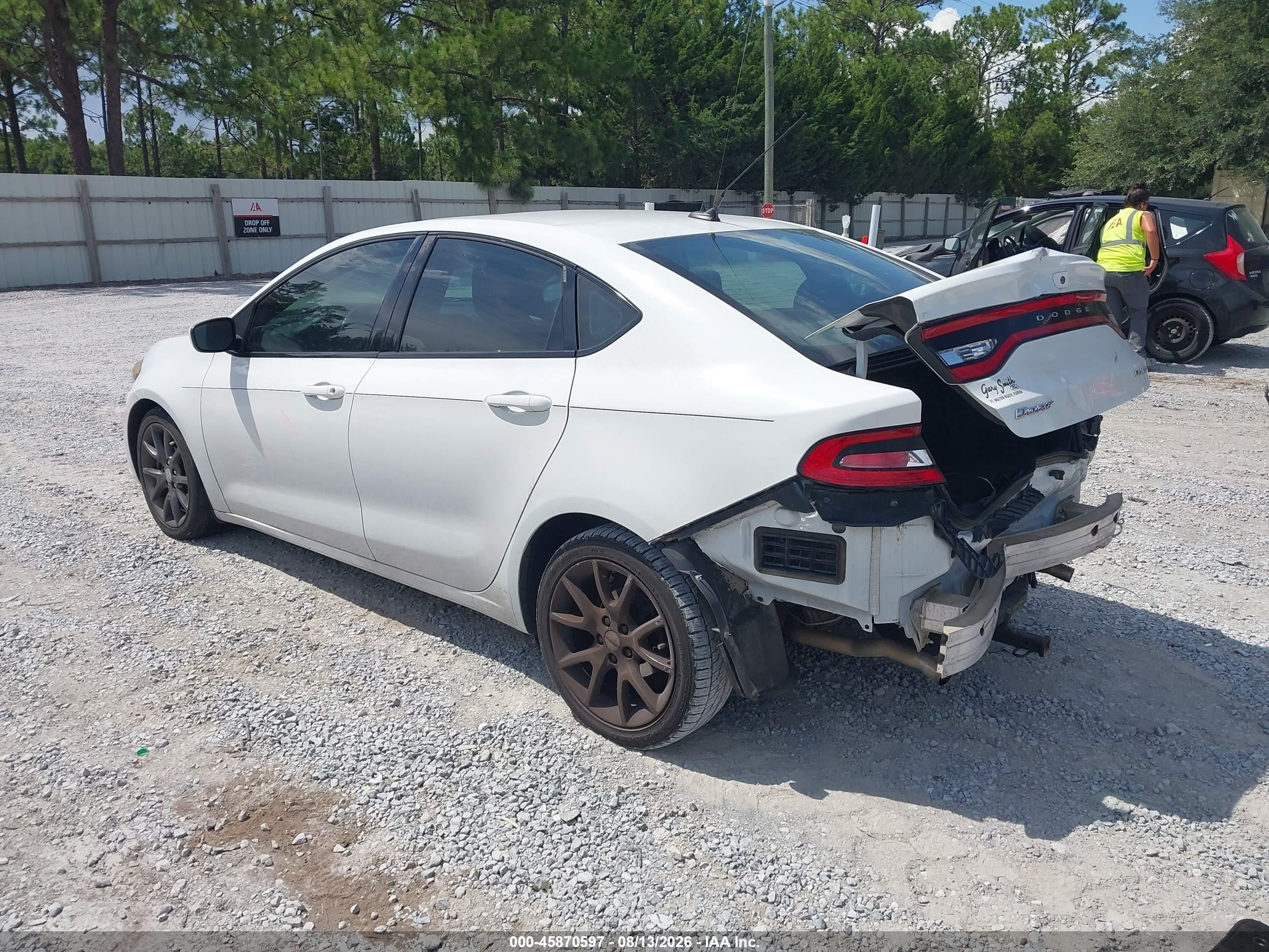 2015 Dodge Dart Sxt White vin: 1C3CDFBB8FD352607