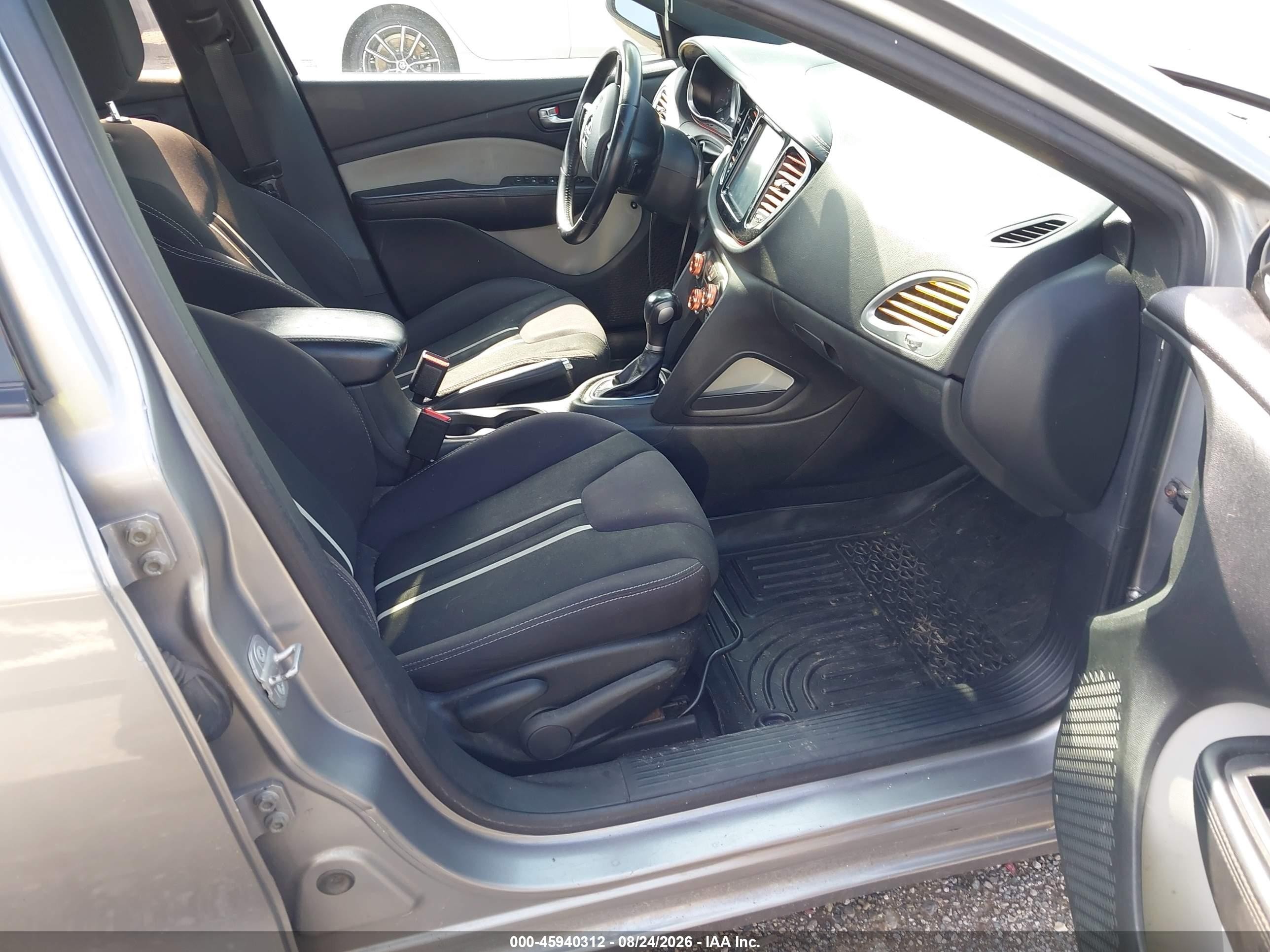 2014 Dodge Dart Sxt Серебряный vin: 1C3CDFBB9ED723787