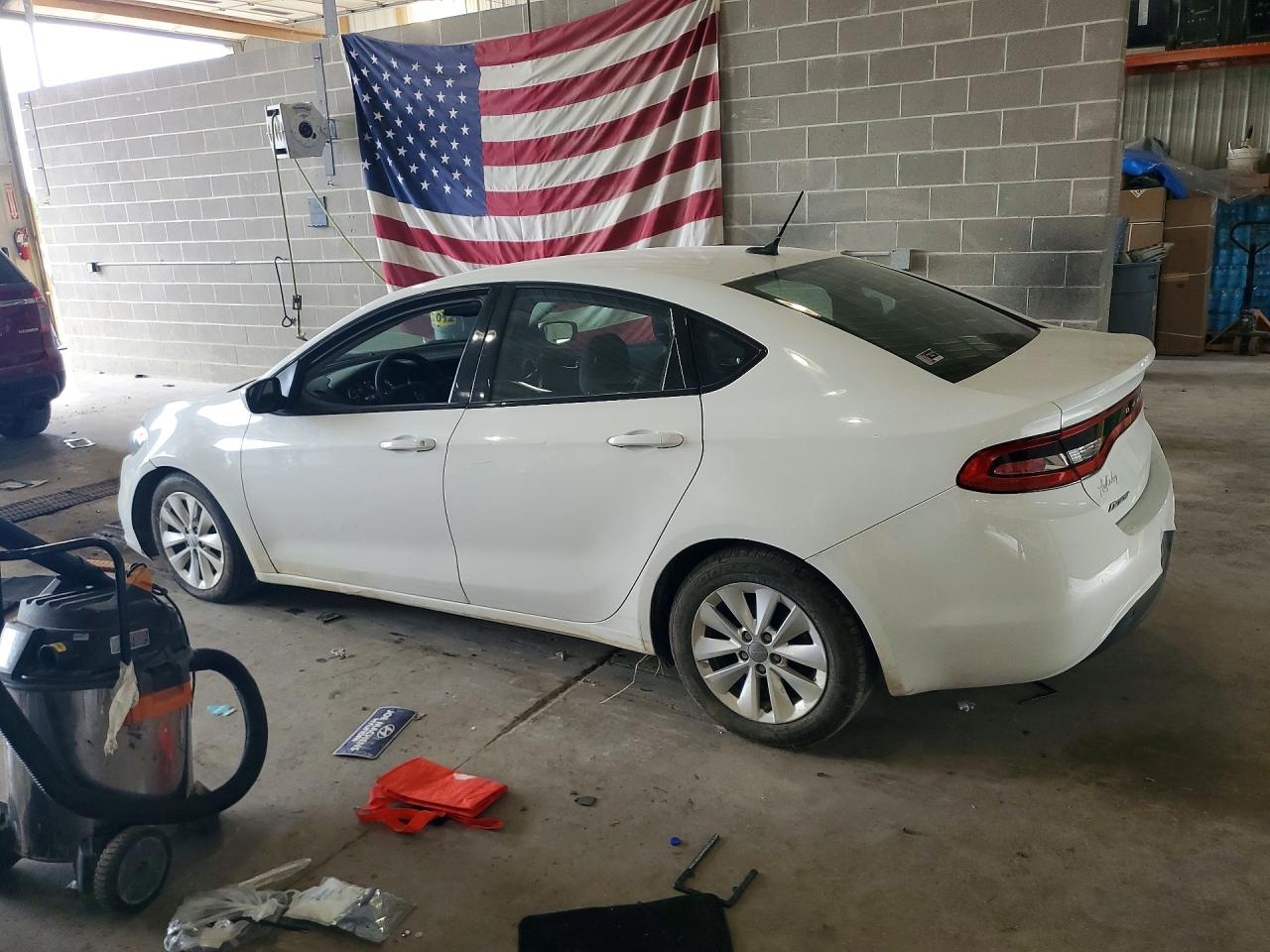 2014 Dodge Dart Sxt White vin: 1C3CDFBB9ED877612