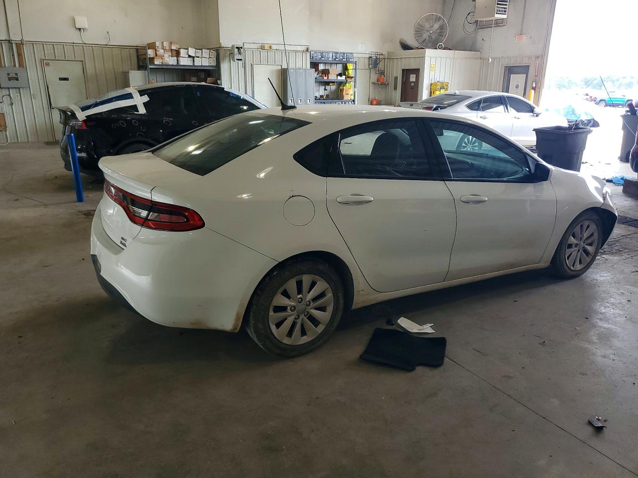 2014 Dodge Dart Sxt White vin: 1C3CDFBB9ED877612