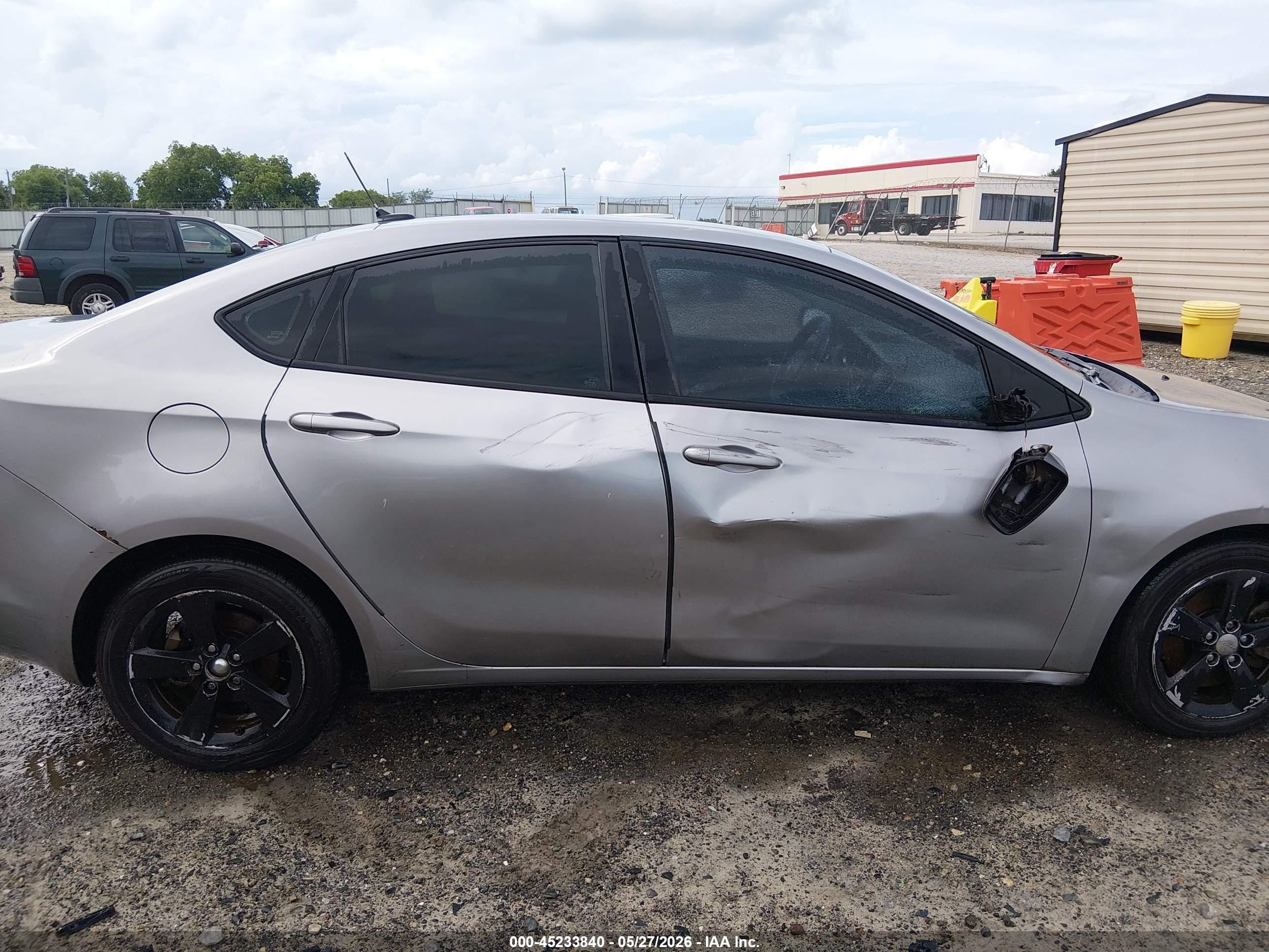 2015 Dodge Dart Sxt Silver vin: 1C3CDFBB9FD286357