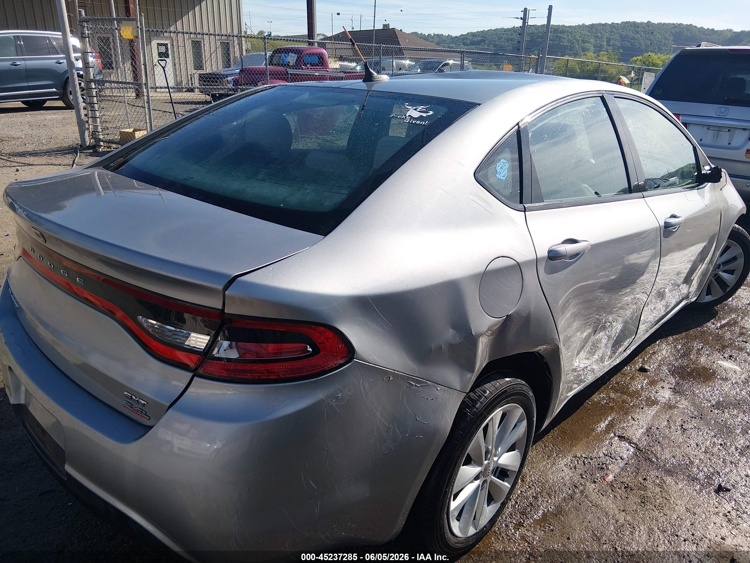 2014 Dodge Dart Sxt Silver vin: 1C3CDFBBXED770410