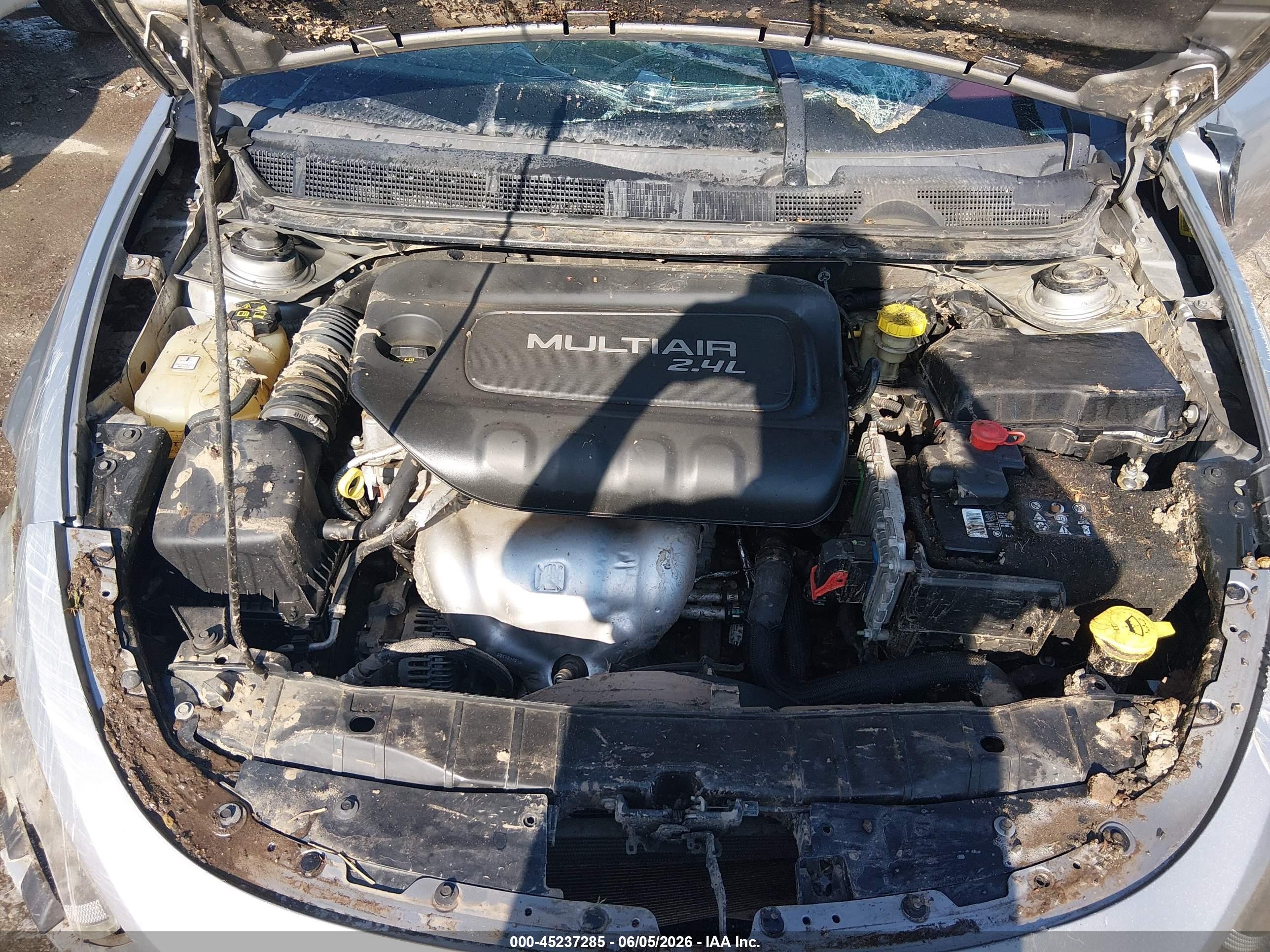 2014 Dodge Dart Sxt Silver vin: 1C3CDFBBXED770410