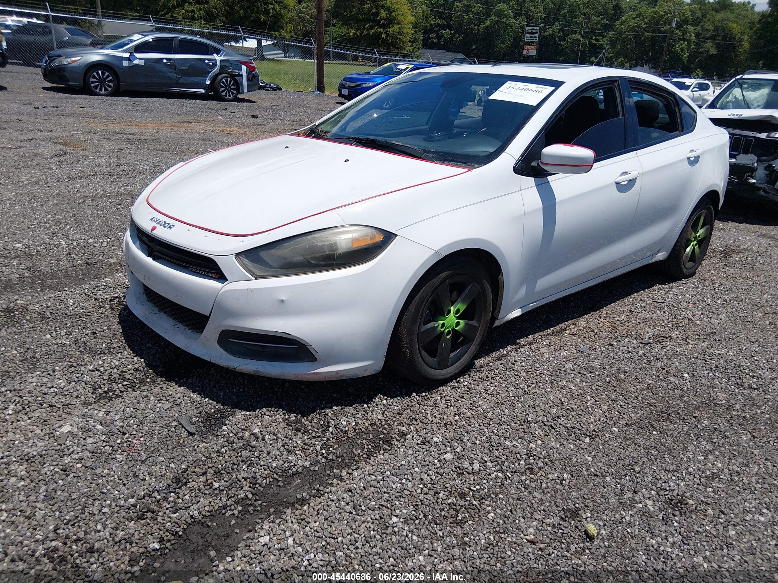 2015 Dodge Dart Sxt White vin: 1C3CDFBBXFD404819
