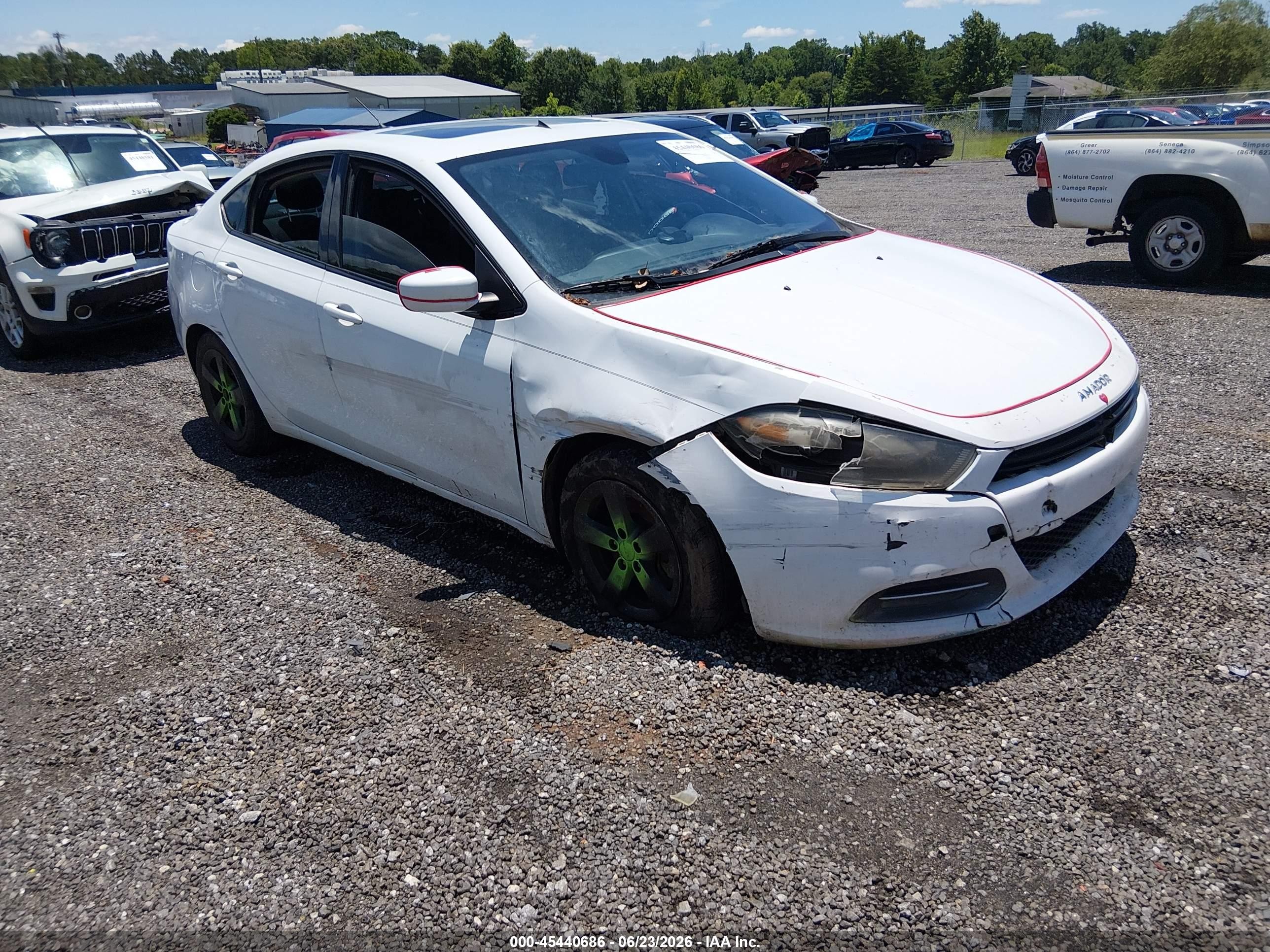 2015 Dodge Dart Sxt White vin: 1C3CDFBBXFD404819