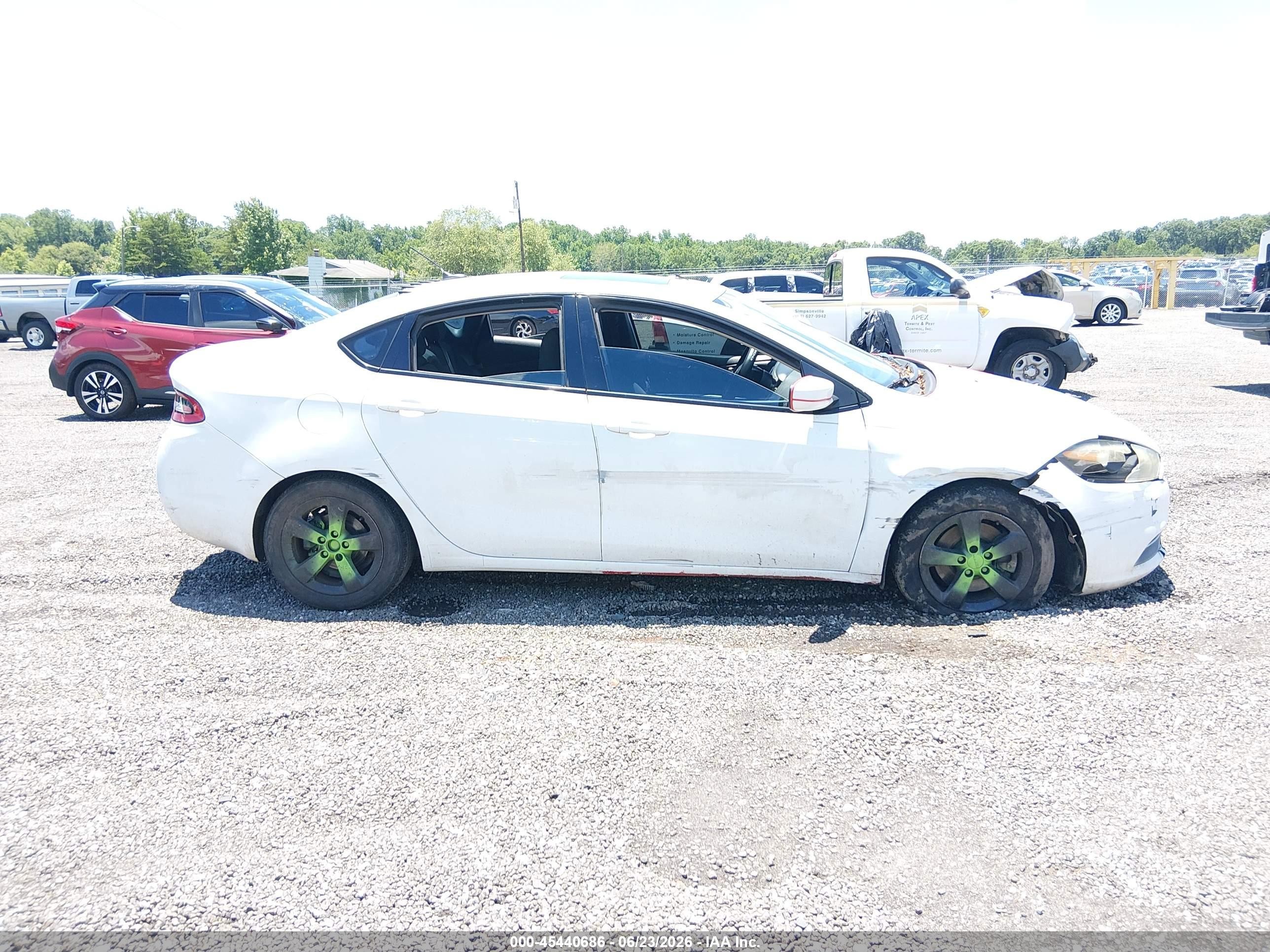 2015 Dodge Dart Sxt White vin: 1C3CDFBBXFD404819
