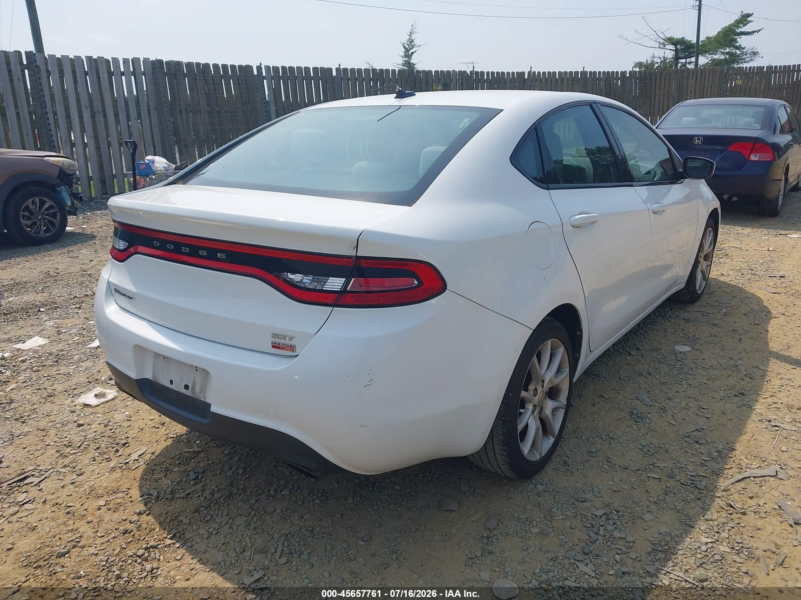 2013 Dodge Dart Sxt Белый vin: 1C3CDFBH2DD134454