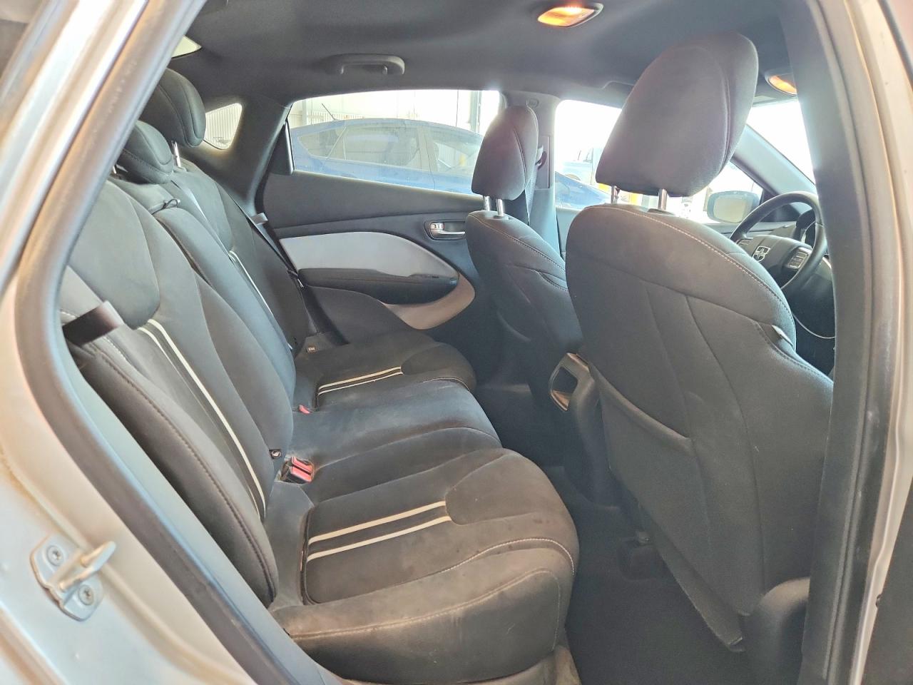 2013 Dodge Dart Sxt Silver vin: 1C3CDFBH5DD132889