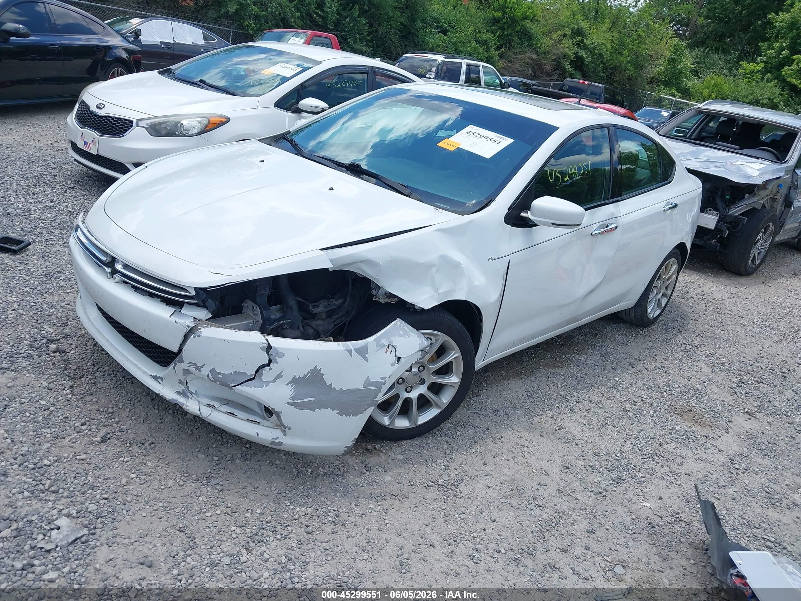 2013 Dodge Dart Limited White vin: 1C3CDFCA0DD329020