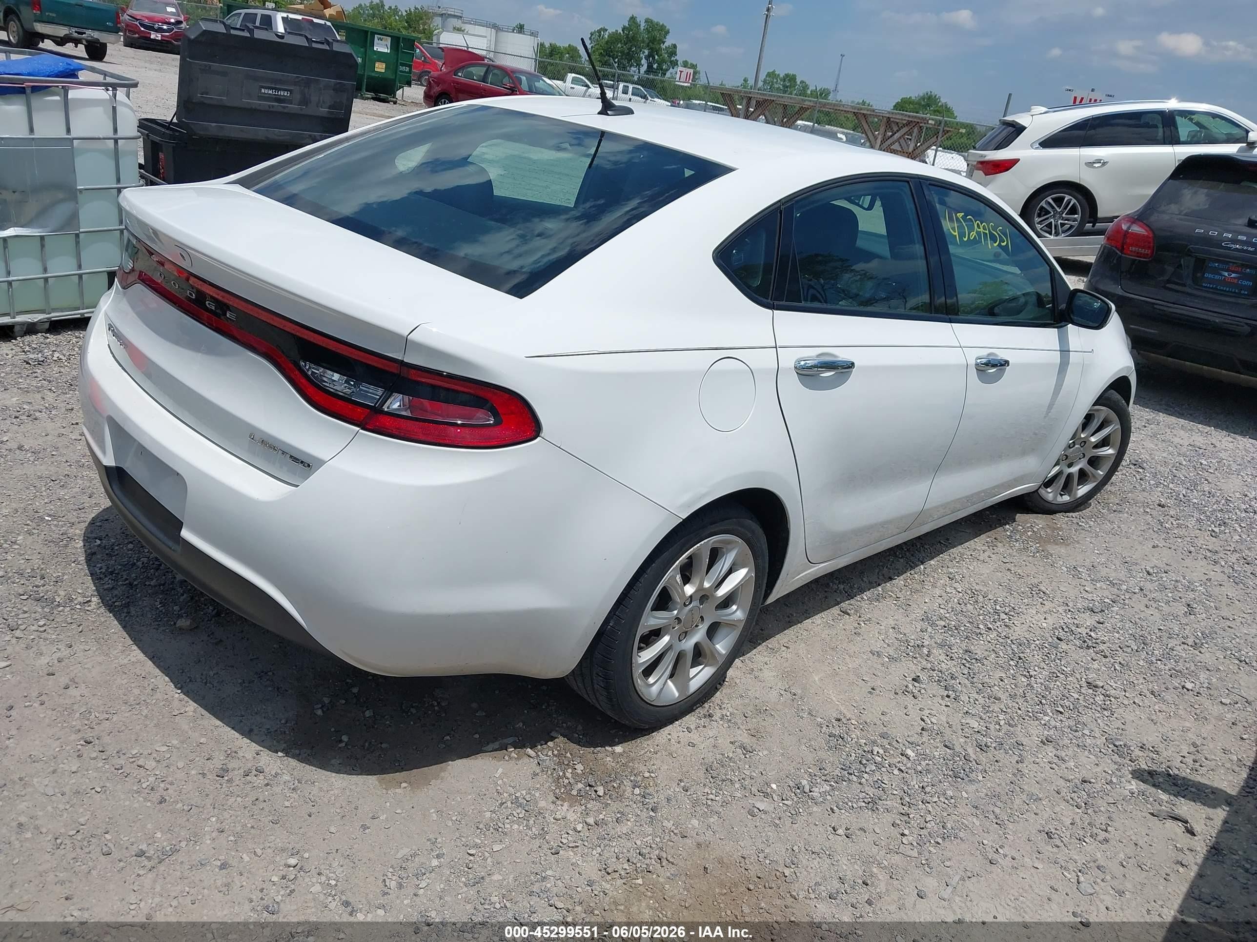 2013 Dodge Dart Limited White vin: 1C3CDFCA0DD329020