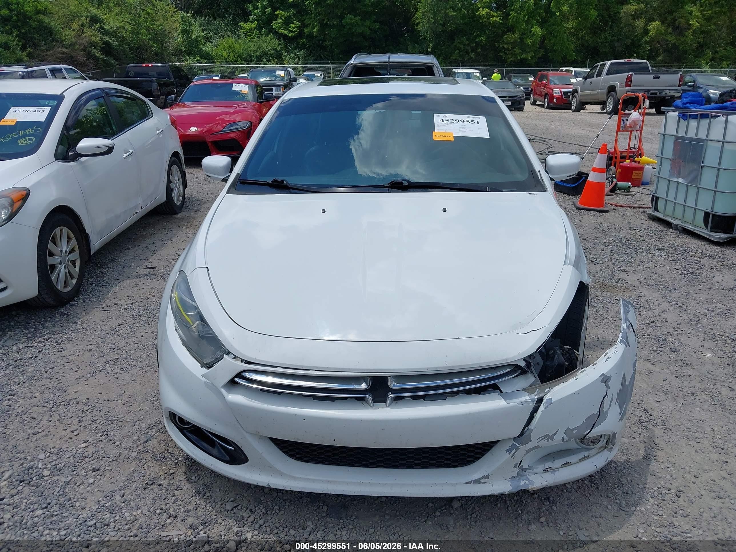 2013 Dodge Dart Limited White vin: 1C3CDFCA0DD329020