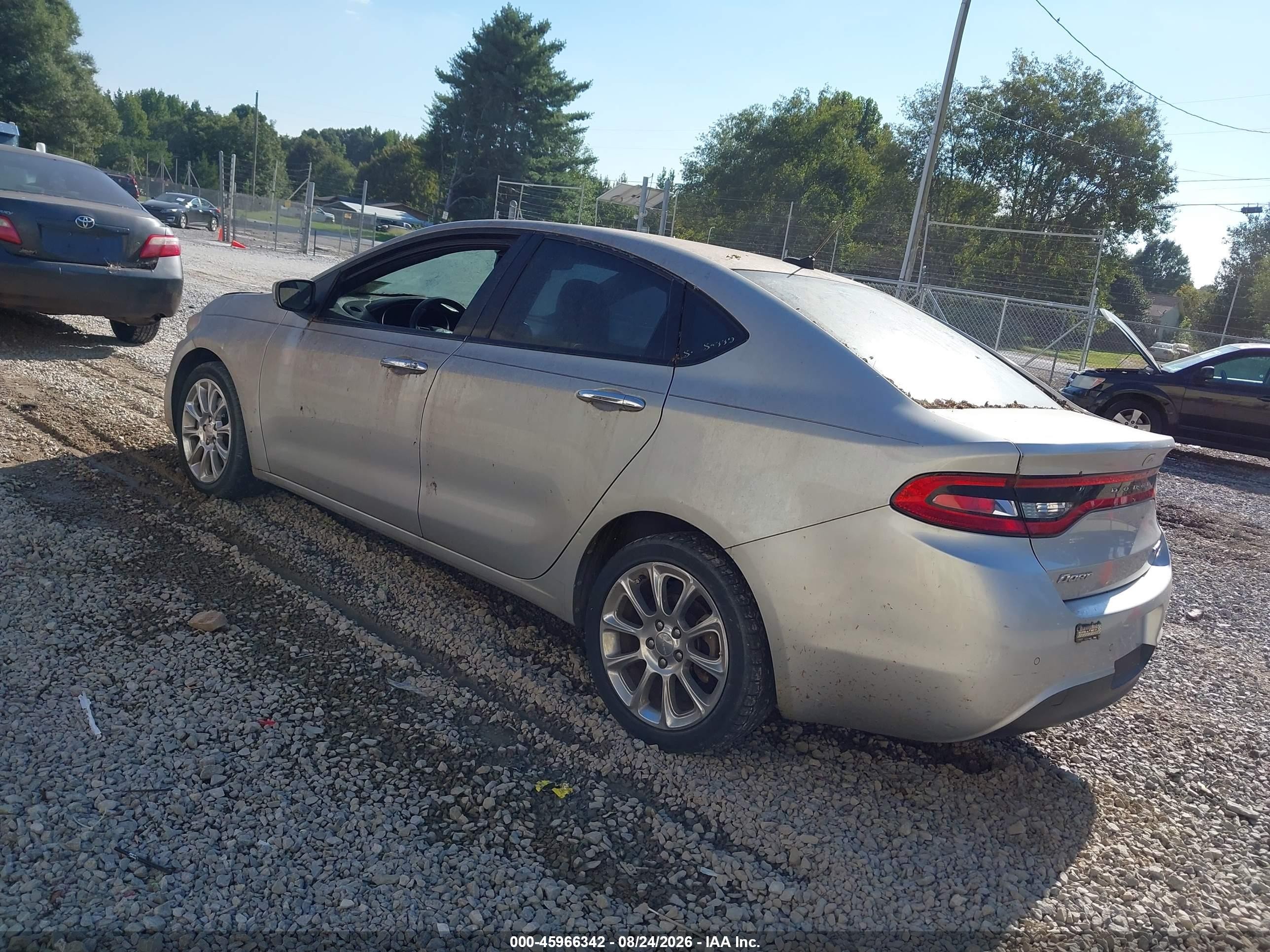 2013 Dodge Dart Limited Silver vin: 1C3CDFCA1DD181637