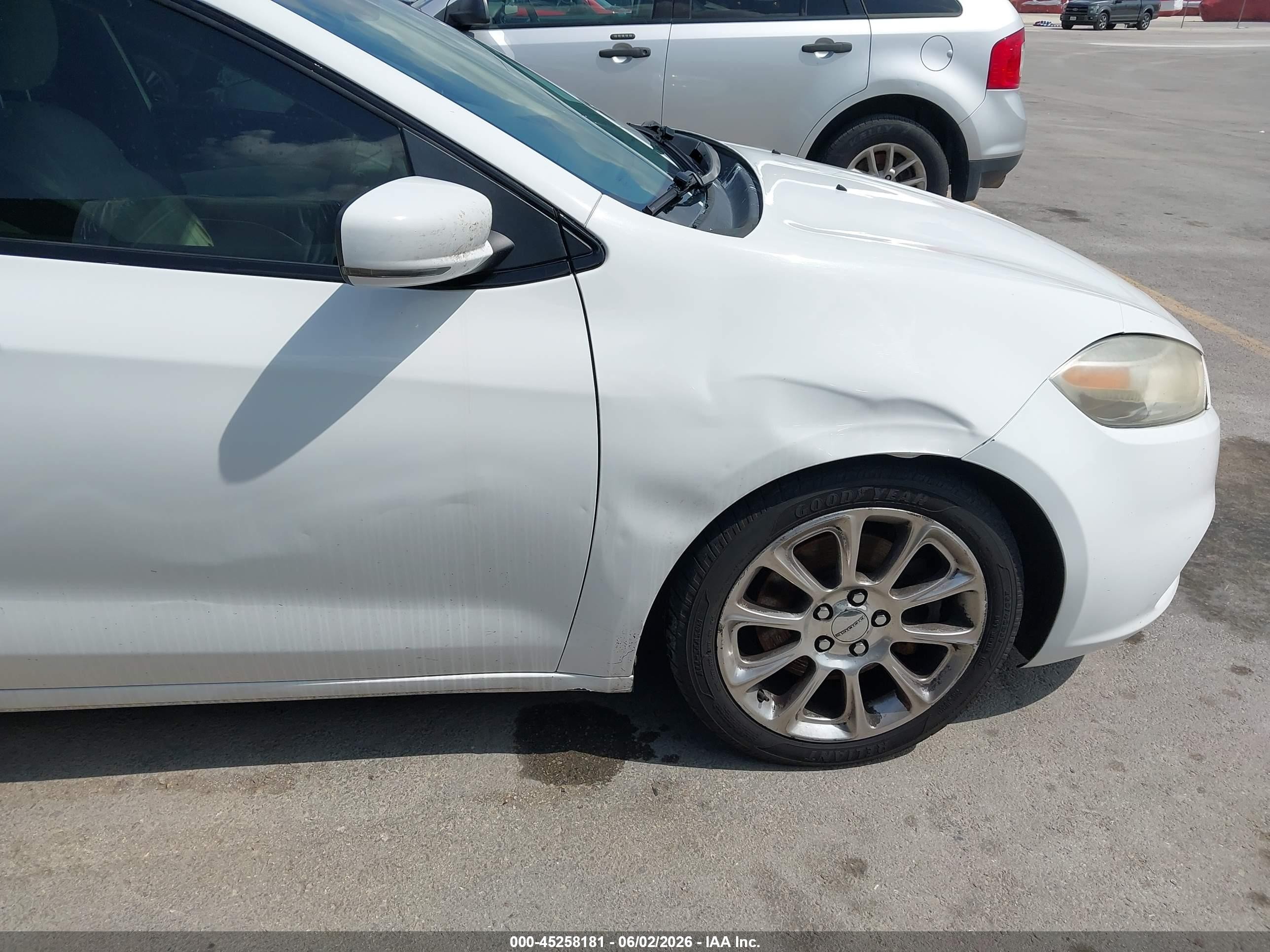 2013 Dodge Dart Limited White vin: 1C3CDFCA5DD132568