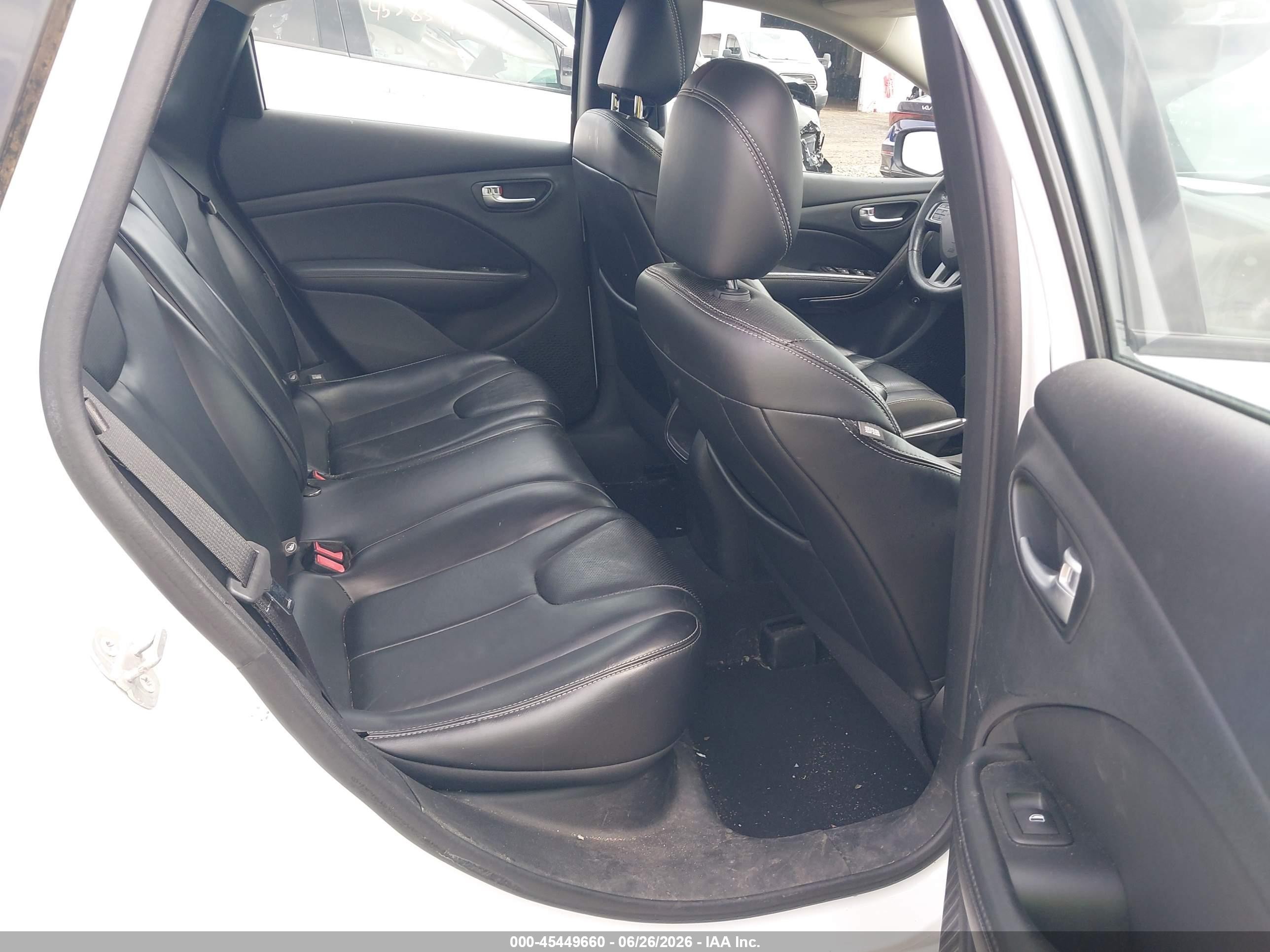 2014 Dodge Dart Limited White vin: 1C3CDFCBXED902273