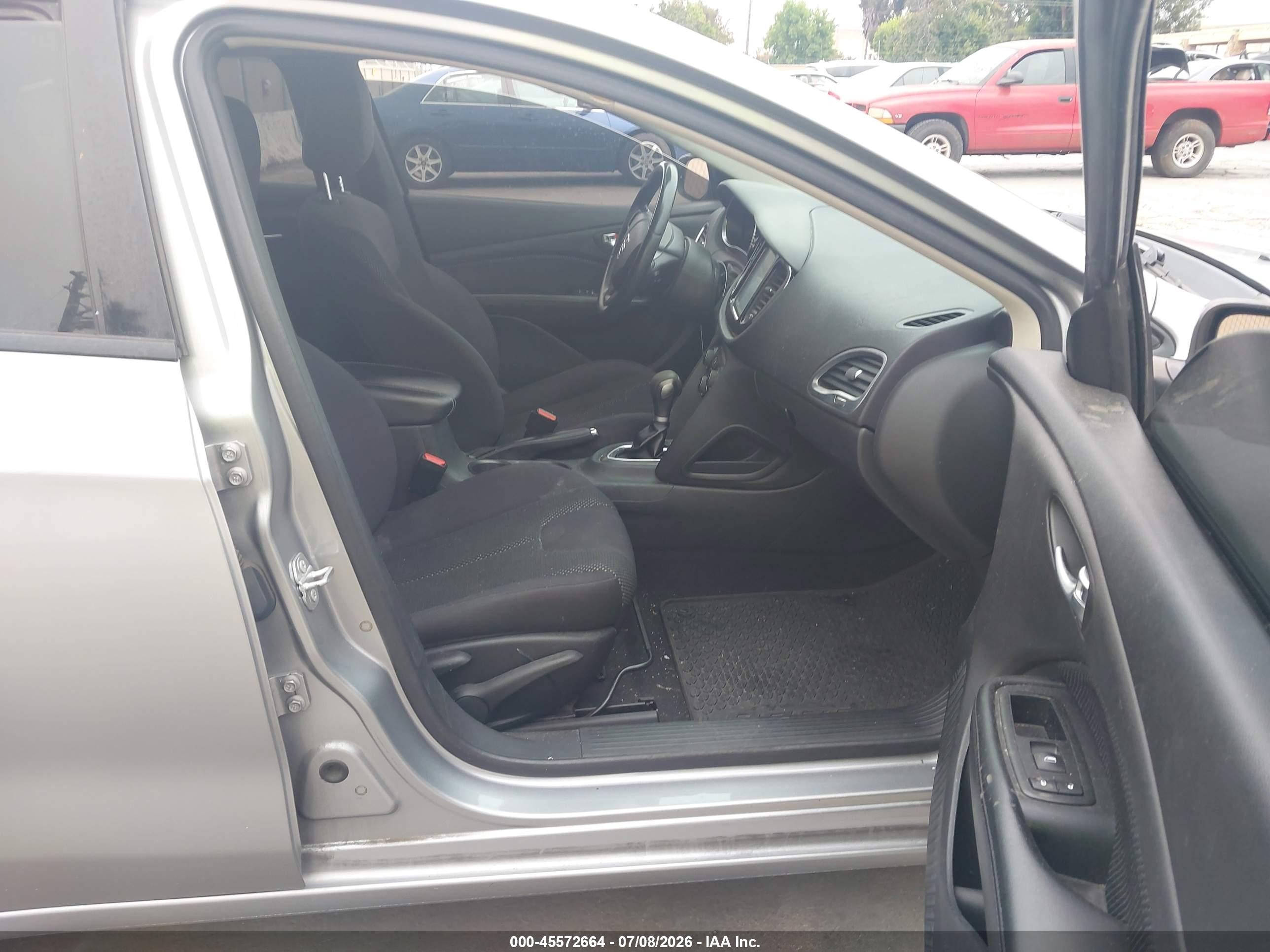 2015 Dodge Dart Aero Серебряный vin: 1C3CDFDH2FD181418