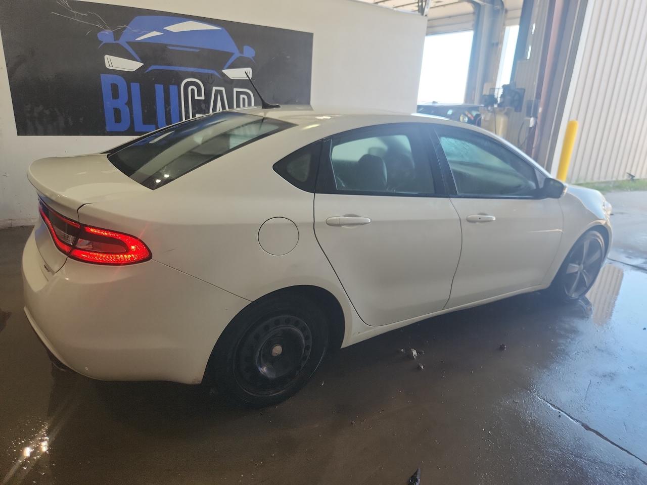 2015 Dodge Dart Gt White vin: 1C3CDFEB9FD200704 Damage: Right Qtr Panel, Multiple Scratches Heavy, 3