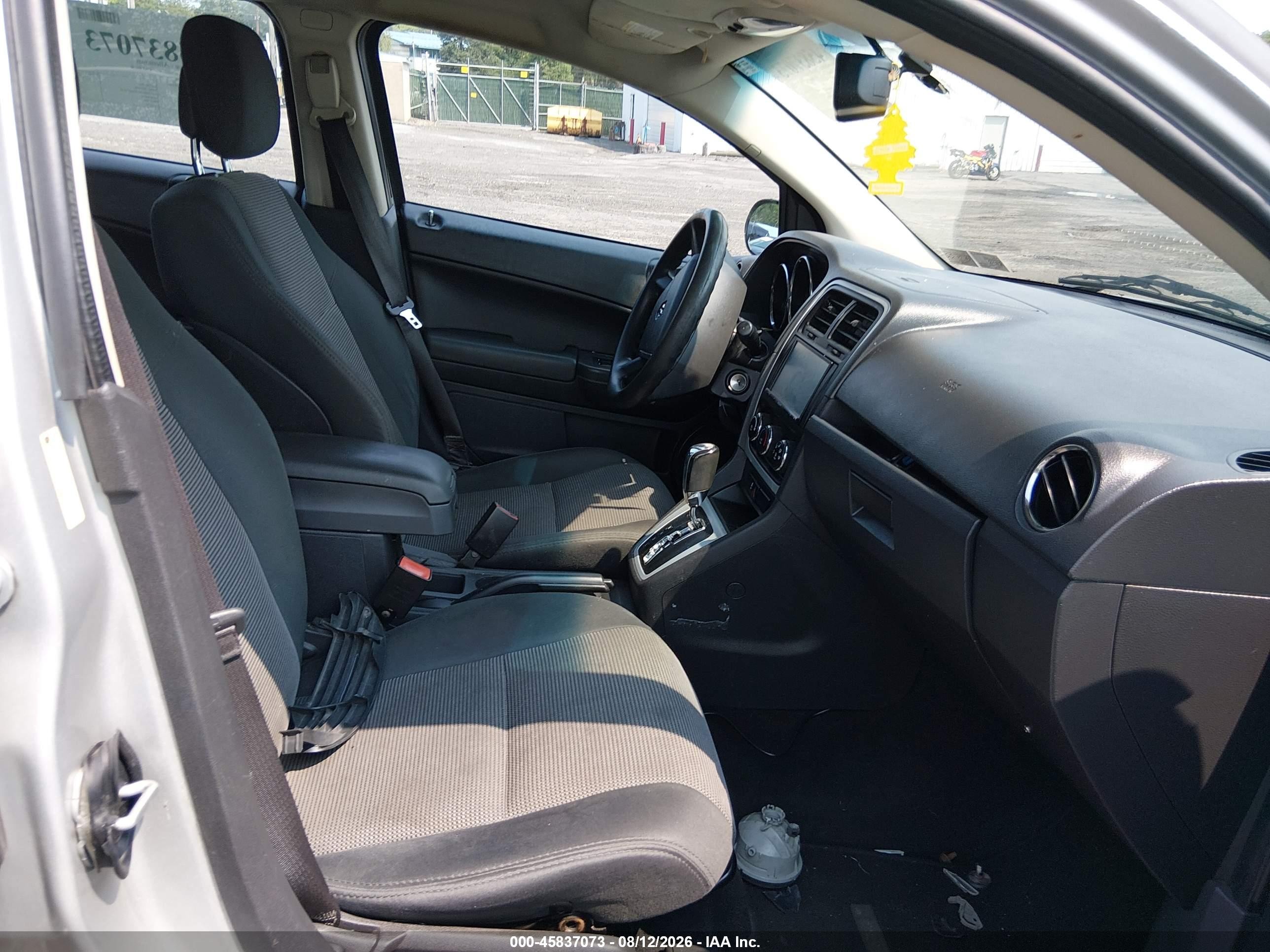 2012 Dodge Caliber Sxt Silver vin: 1C3CDWDA1CD532446