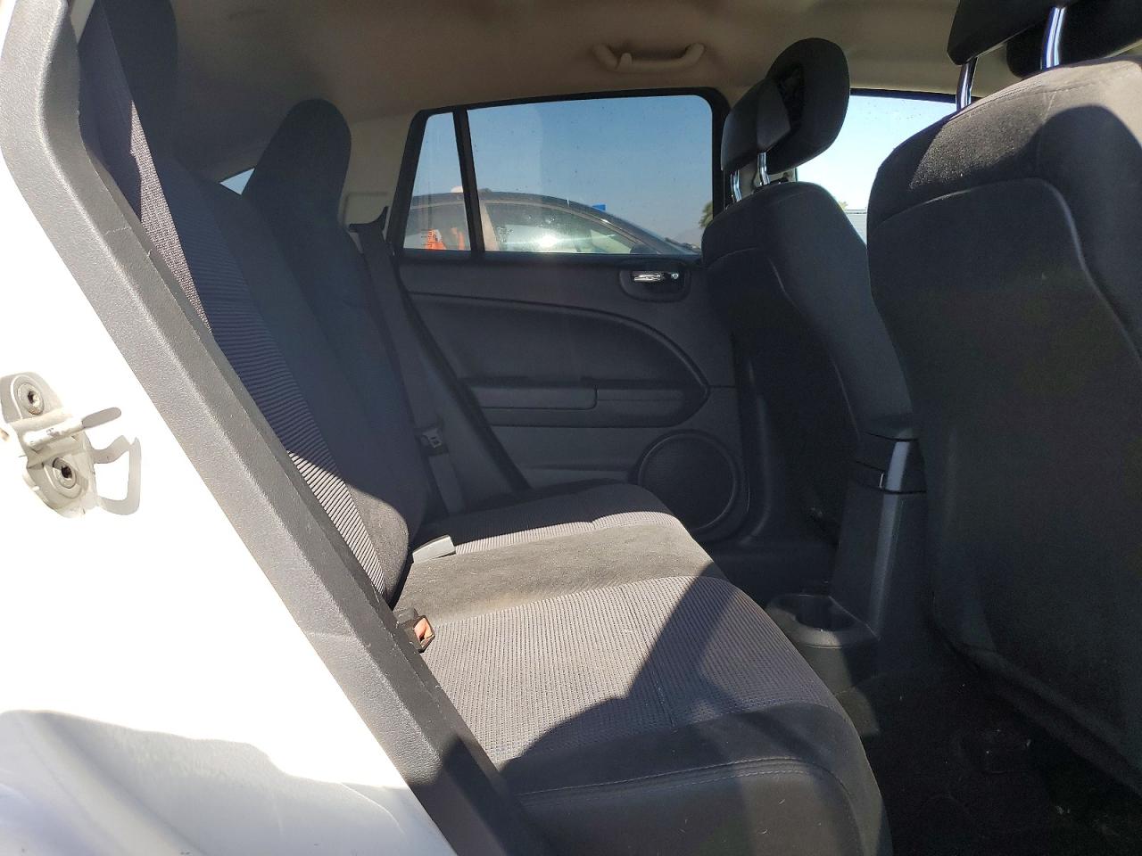 2012 Dodge Caliber White vin: 1C3CDWEA7CD530926