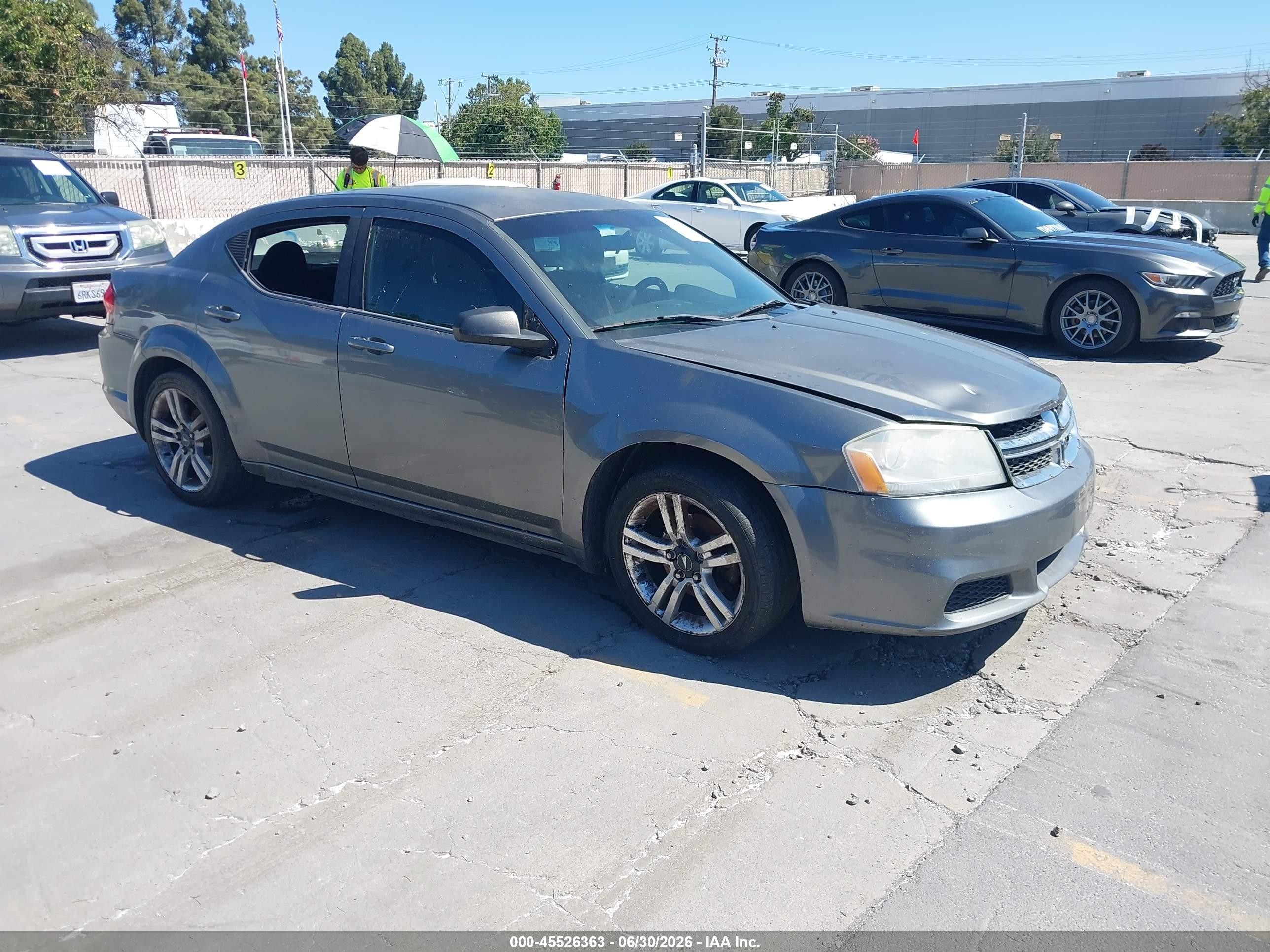 2012 Dodge Avenger Se Gray vin: 1C3CDZAB0CN217081
