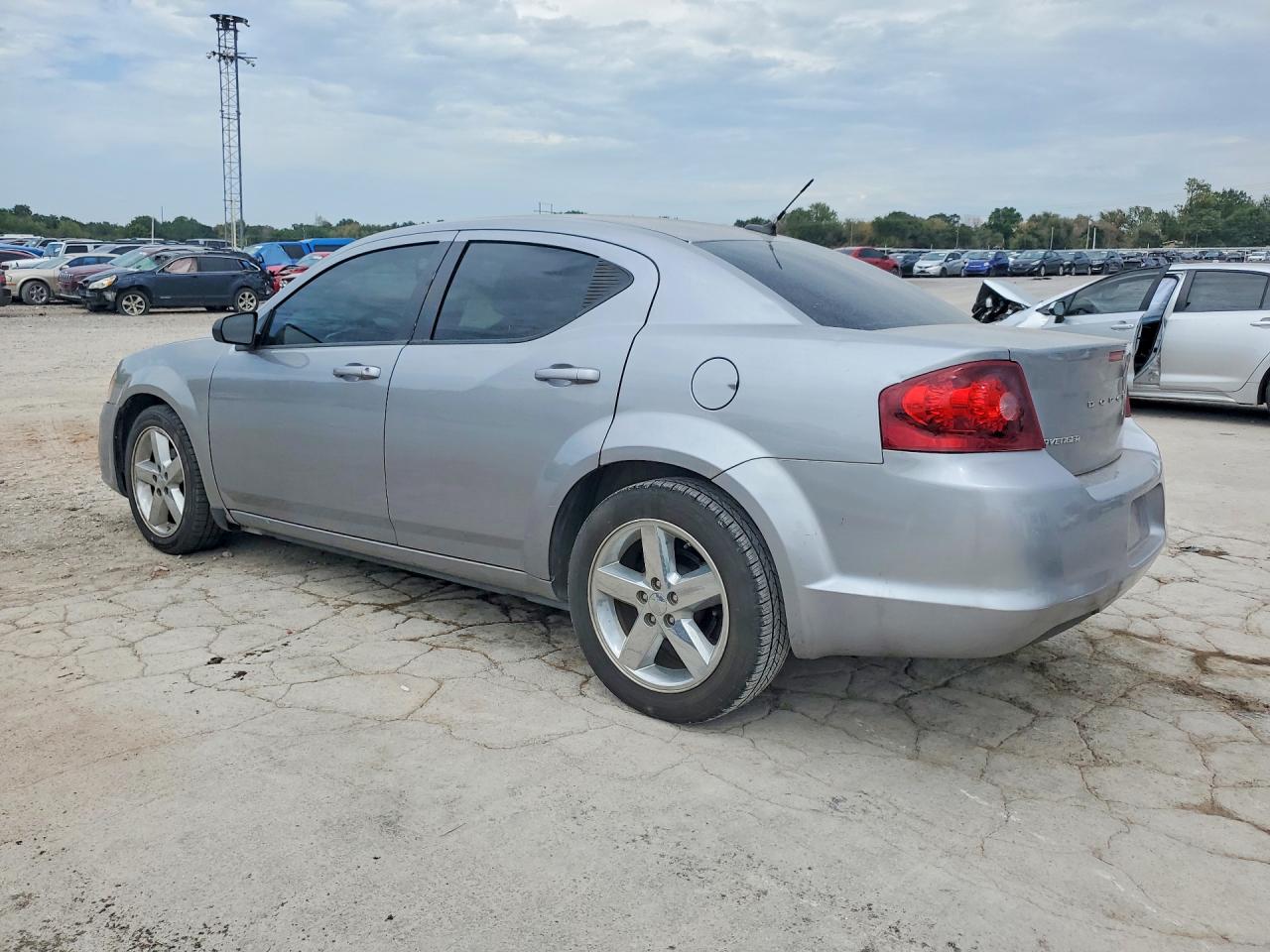 2013 Dodge Avenger Se Silver vin: 1C3CDZAB0DN541388