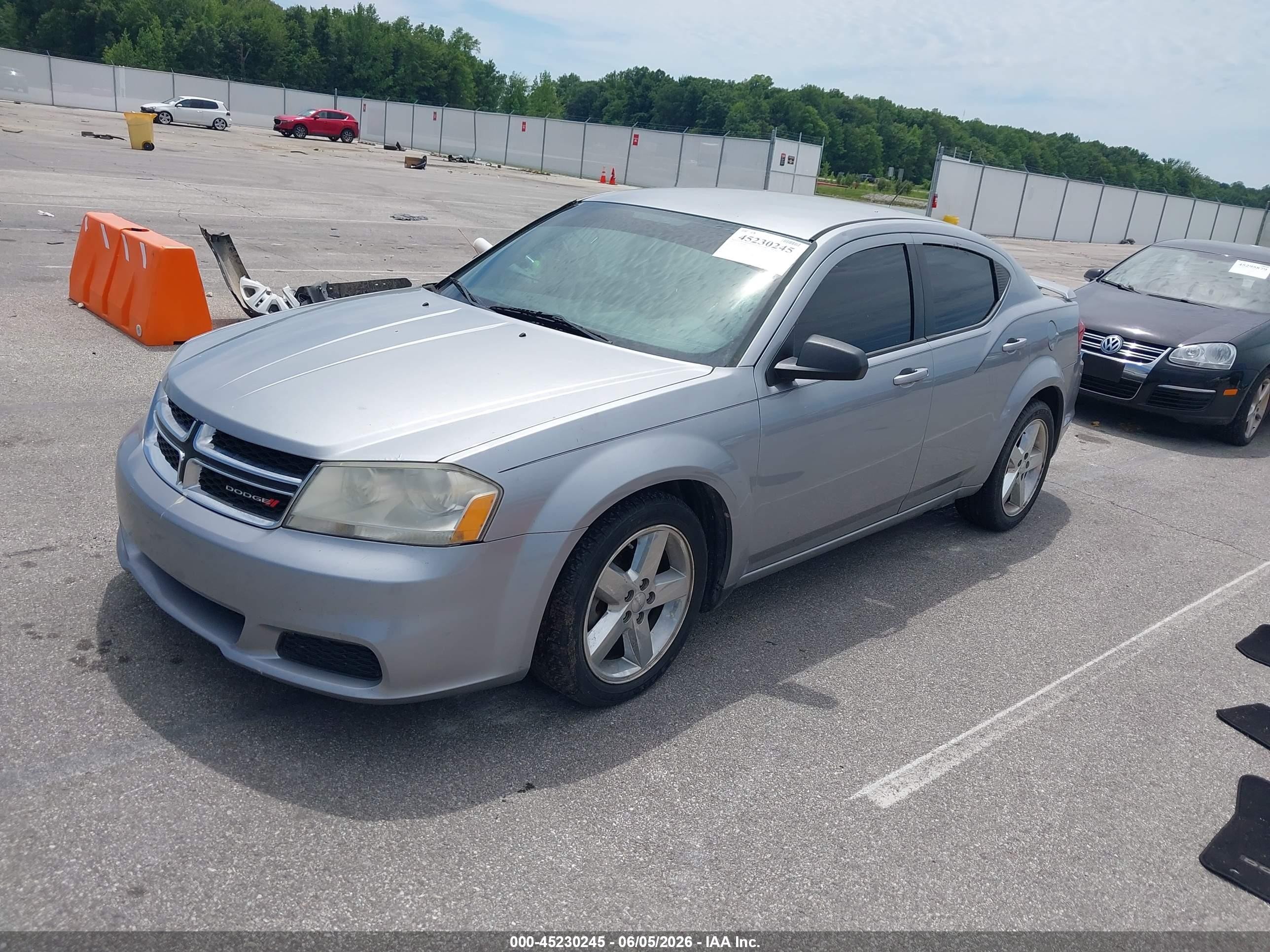 2013 Dodge Avenger Se Silver vin: 1C3CDZAB0DN702970