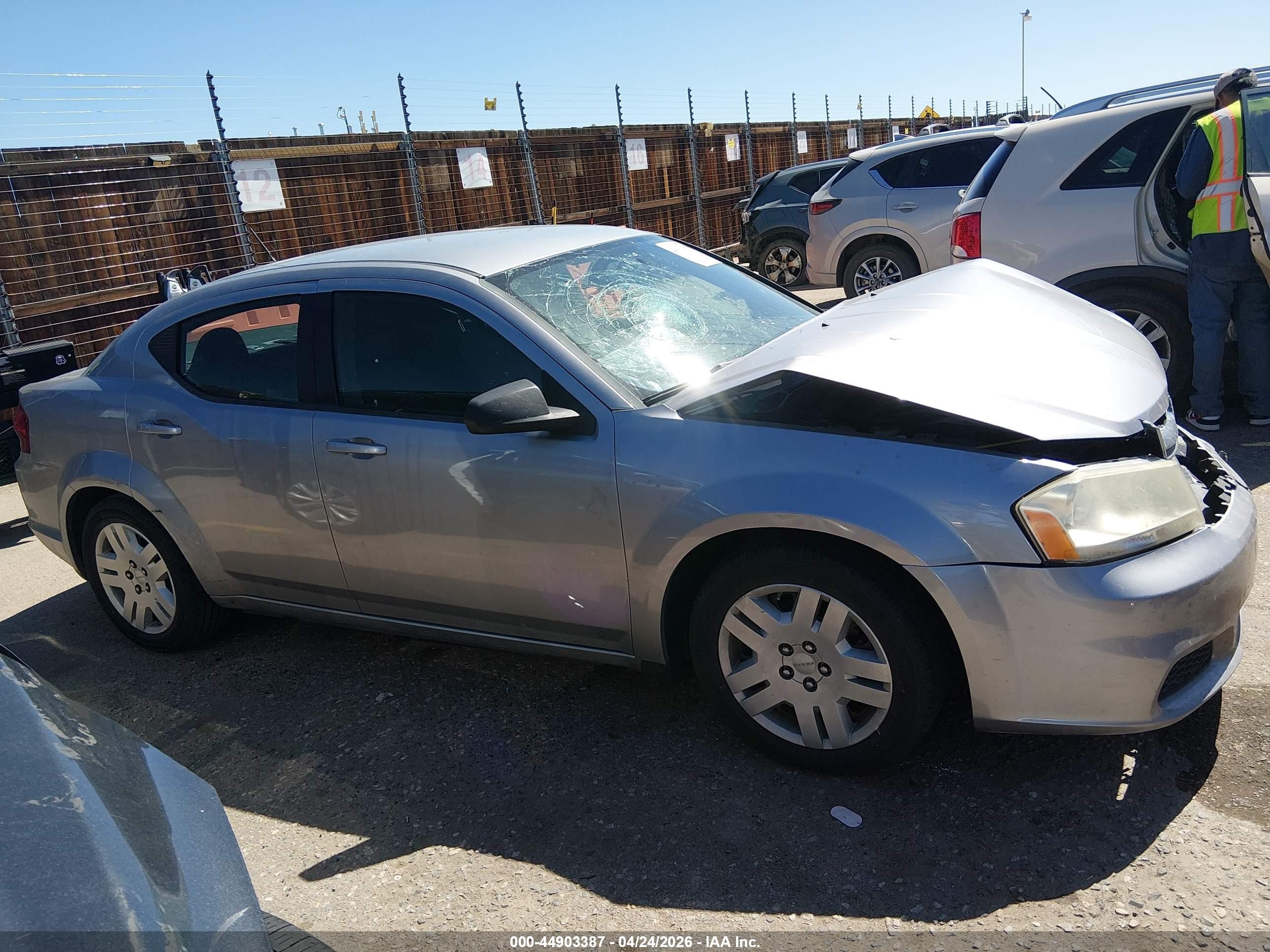 2014 Dodge Avenger Se Gray vin: 1C3CDZAB0EN184327