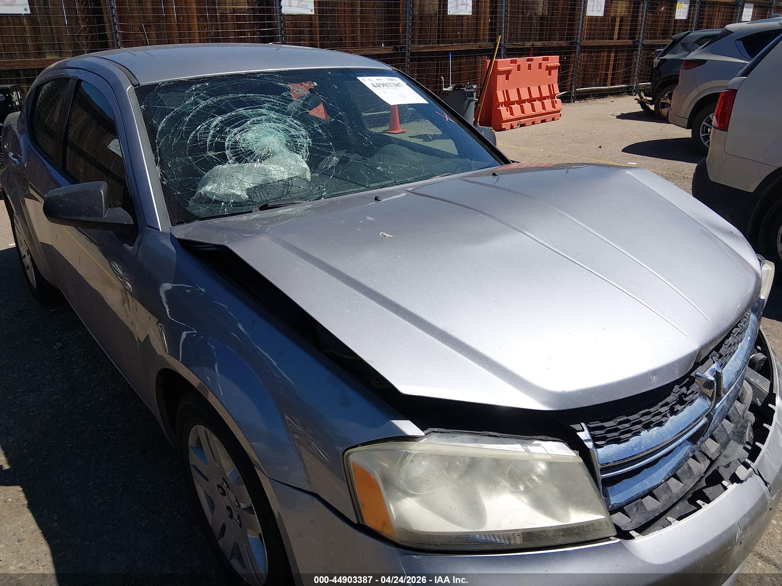 2014 Dodge Avenger Se Gray vin: 1C3CDZAB0EN184327
