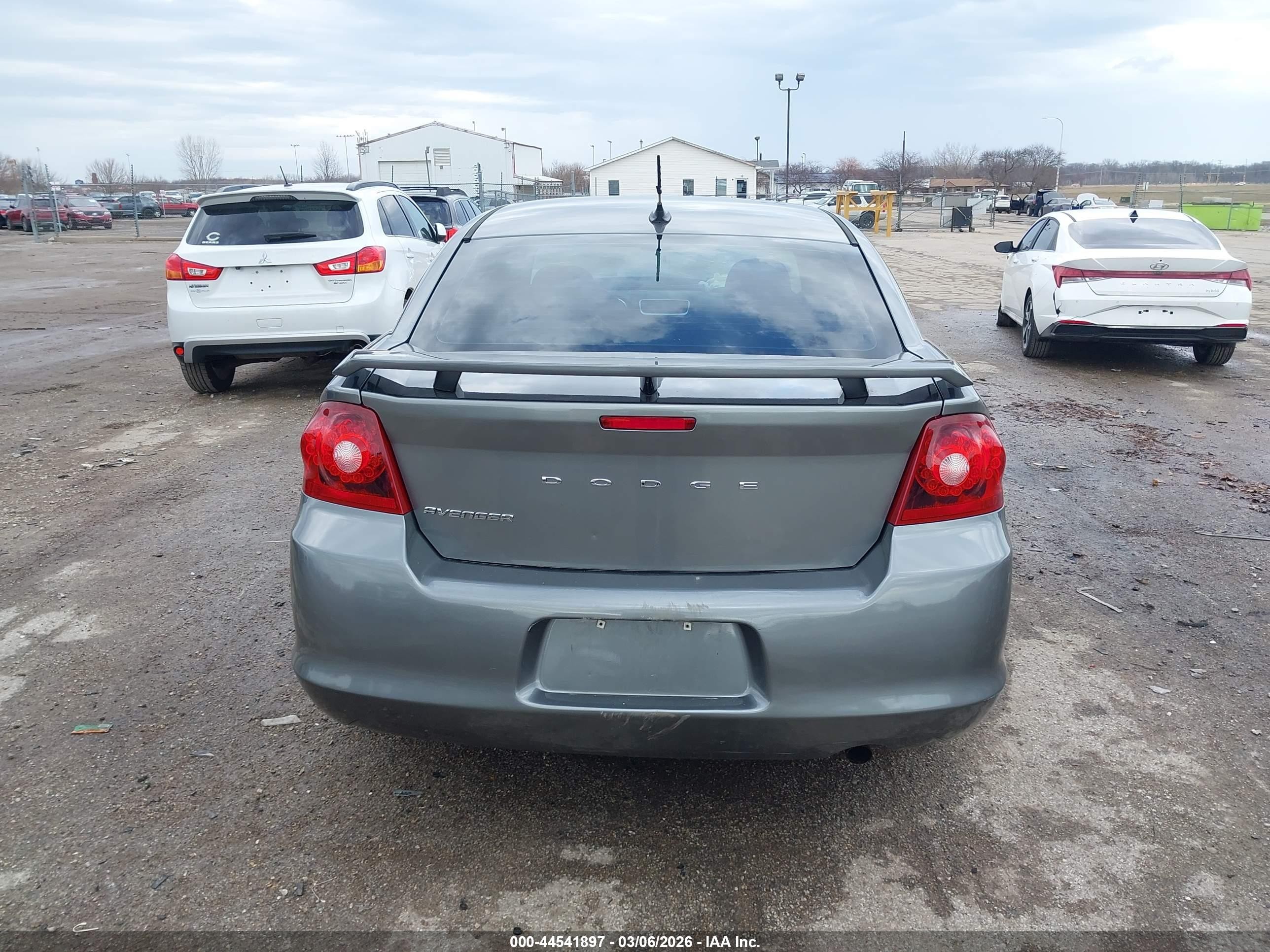 2013 Dodge Avenger Se Gray vin: 1C3CDZAB1DN534840