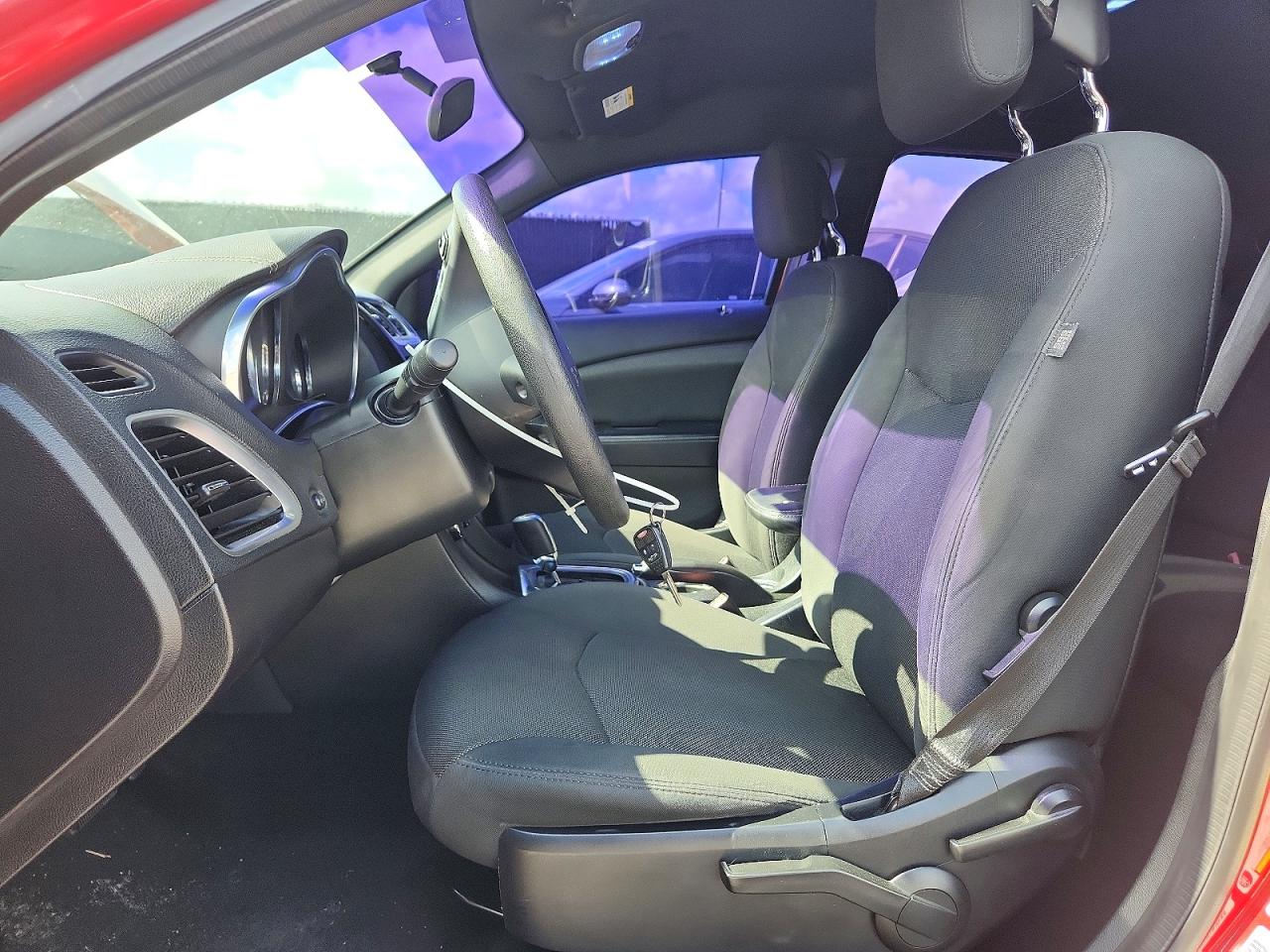 2013 Dodge Avenger Se Красный vin: 1C3CDZAB1DN537897