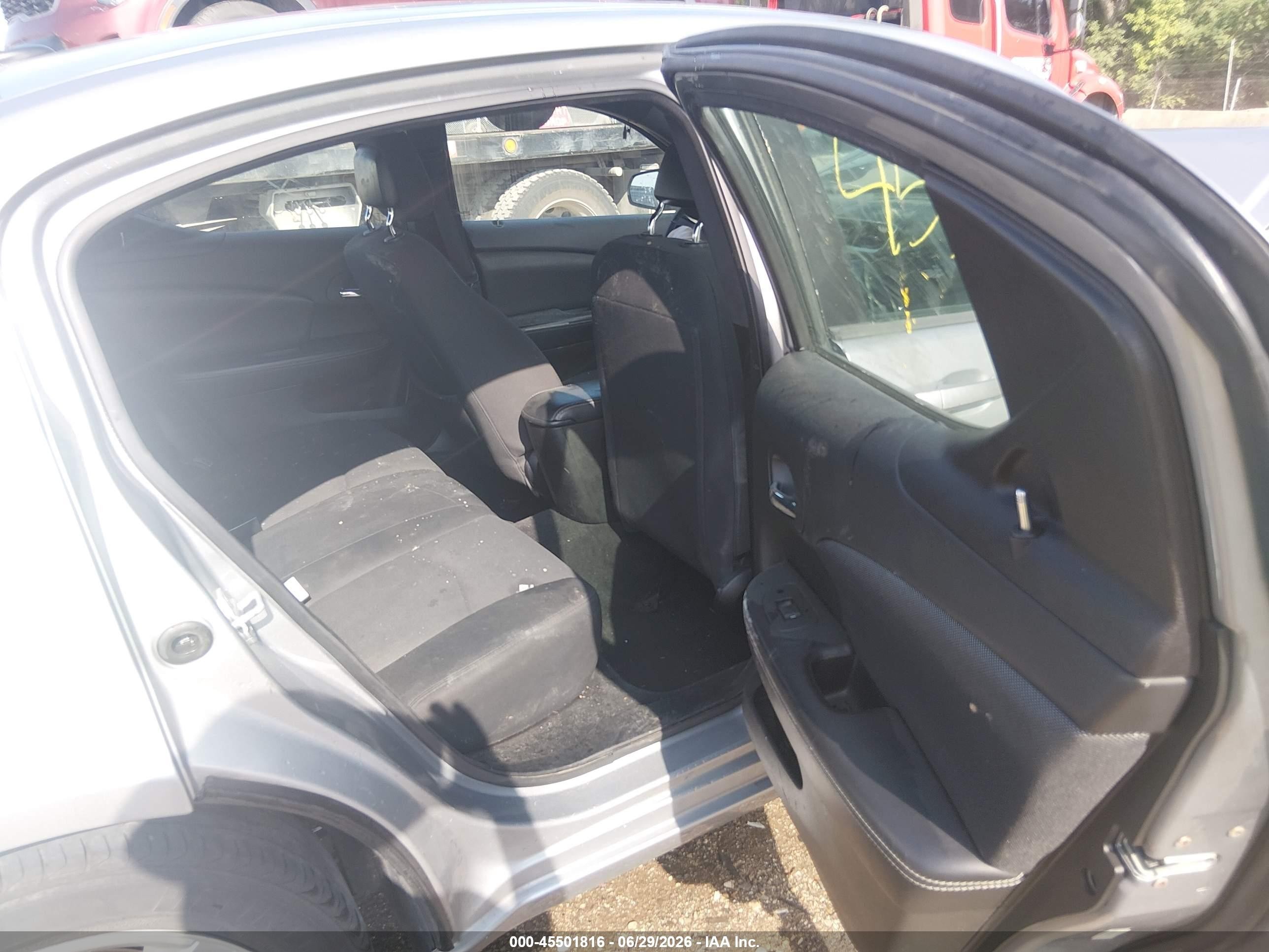 2013 Dodge Avenger Se Silver vin: 1C3CDZAB1DN665170