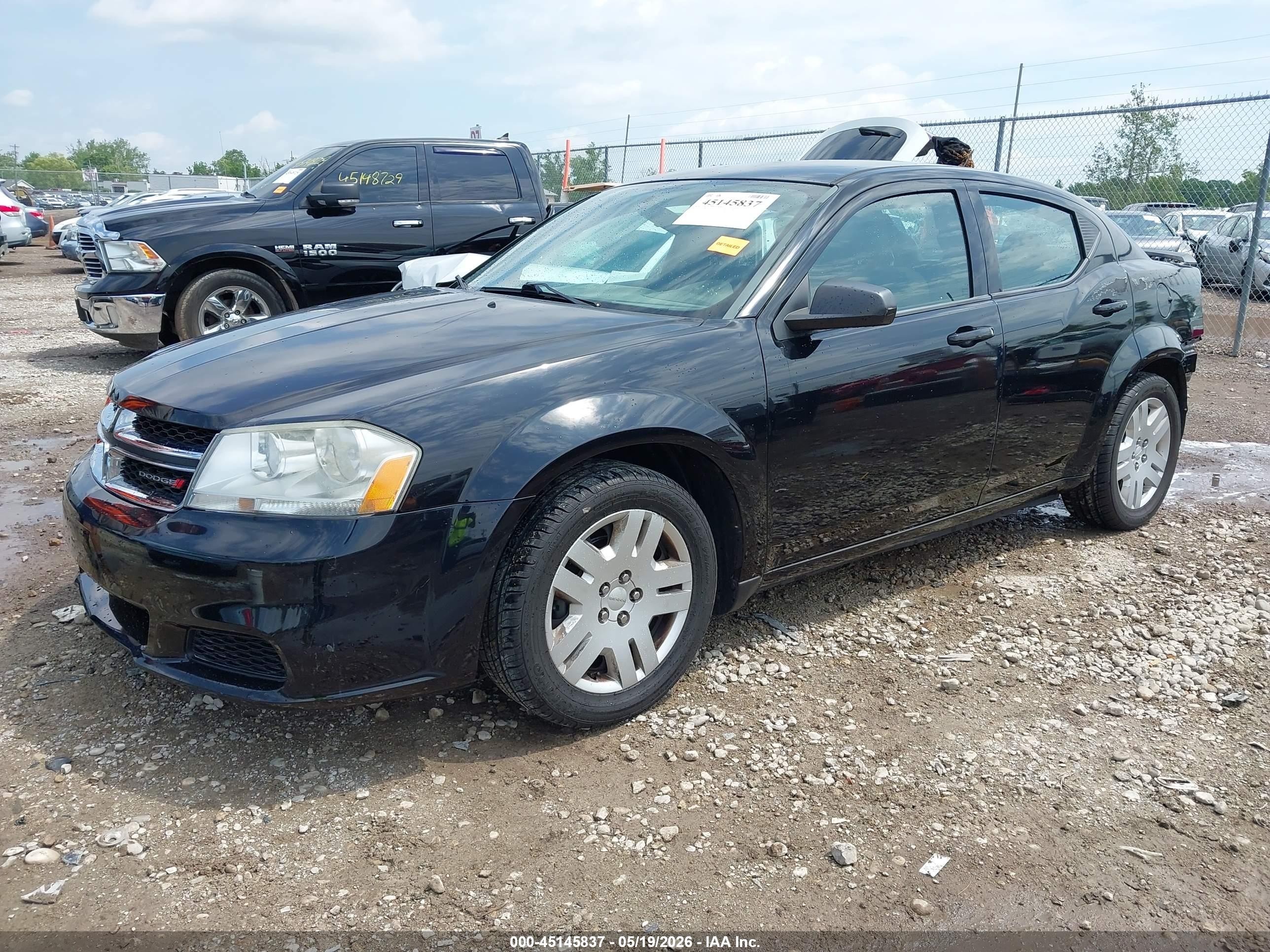 2014 Dodge Avenger Se Black vin: 1C3CDZAB1EN113668