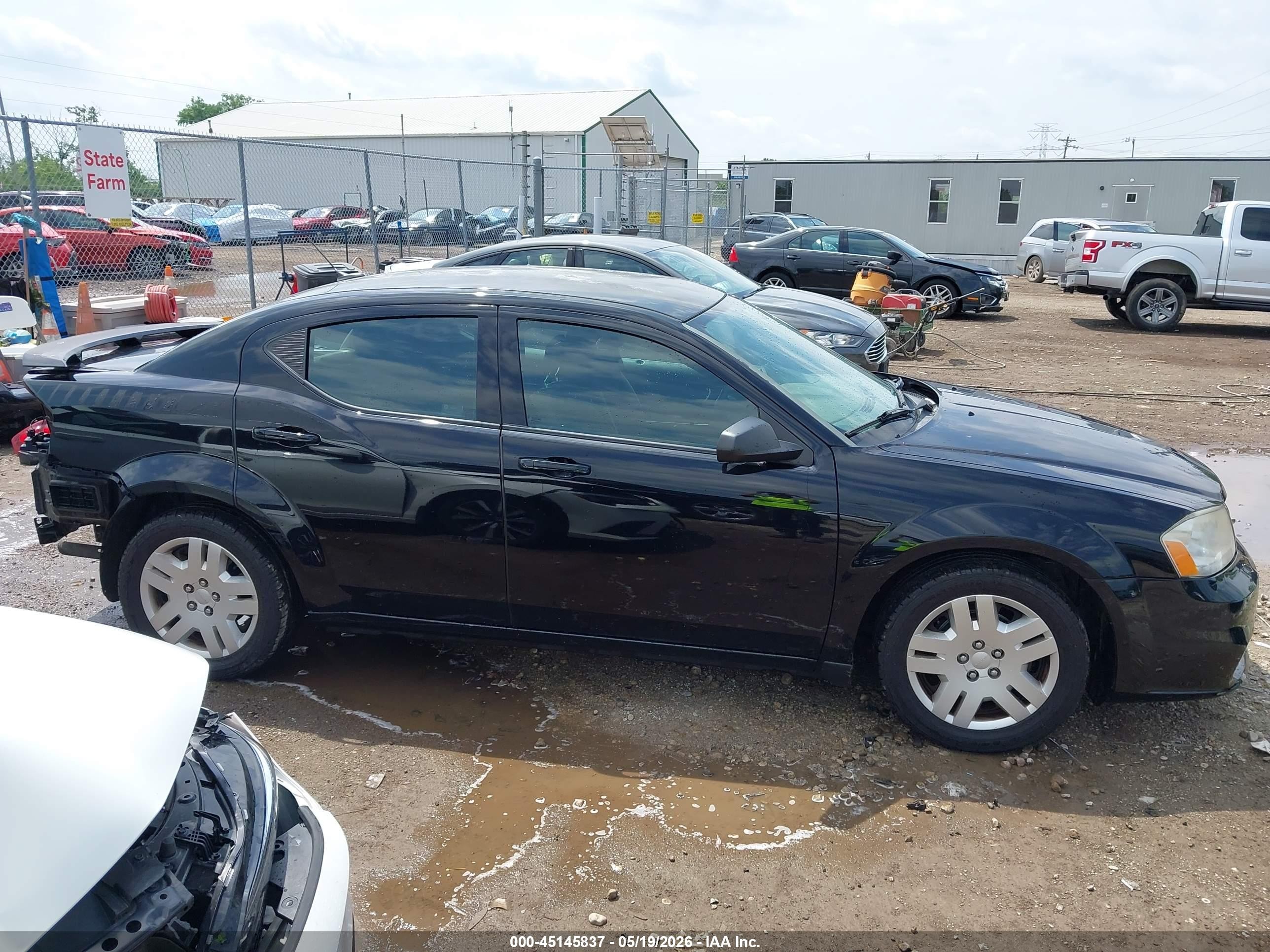 2014 Dodge Avenger Se Black vin: 1C3CDZAB1EN113668