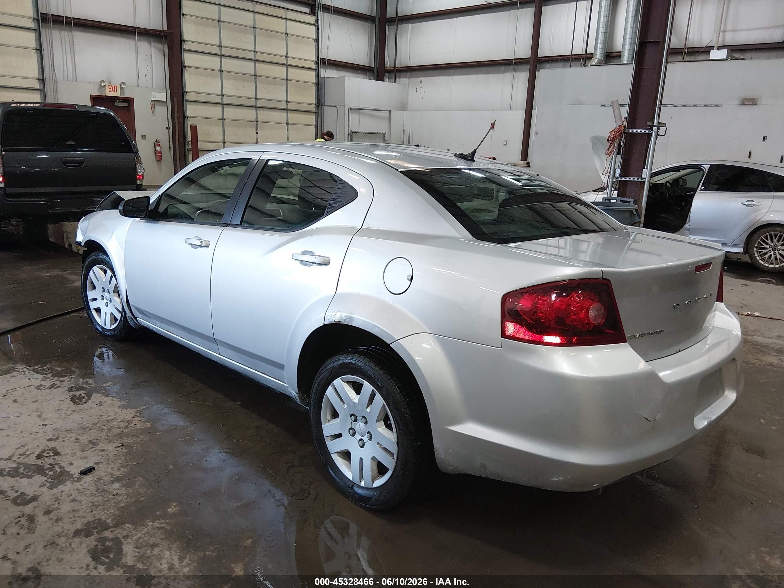 2012 Dodge Avenger Se Gray vin: 1C3CDZAB2CN174444