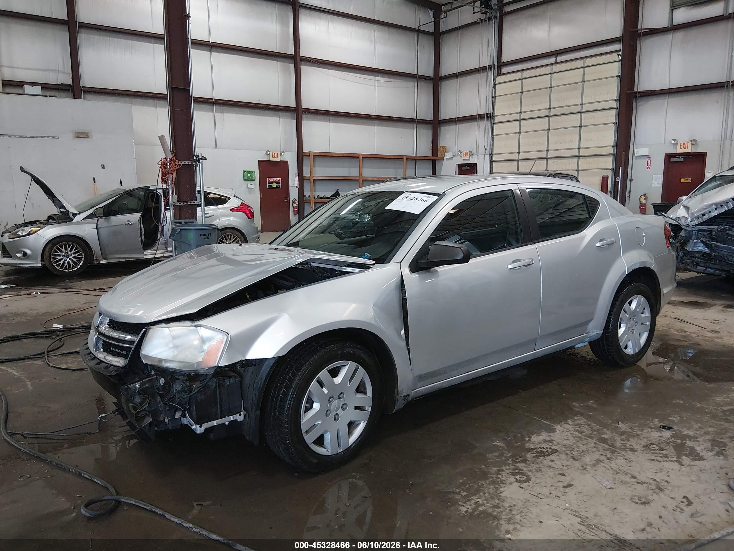2012 Dodge Avenger Se Gray vin: 1C3CDZAB2CN174444