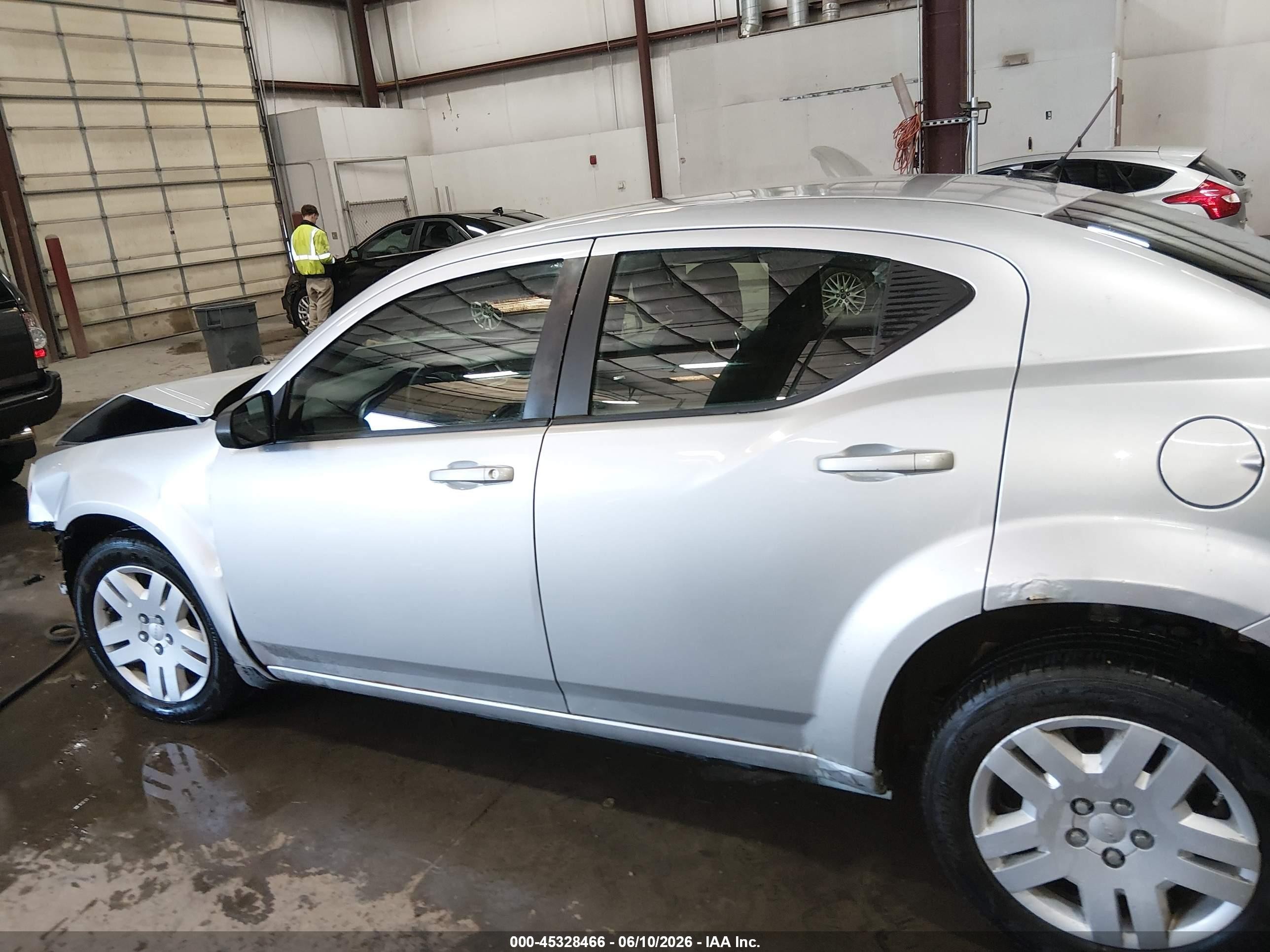2012 Dodge Avenger Se Gray vin: 1C3CDZAB2CN174444