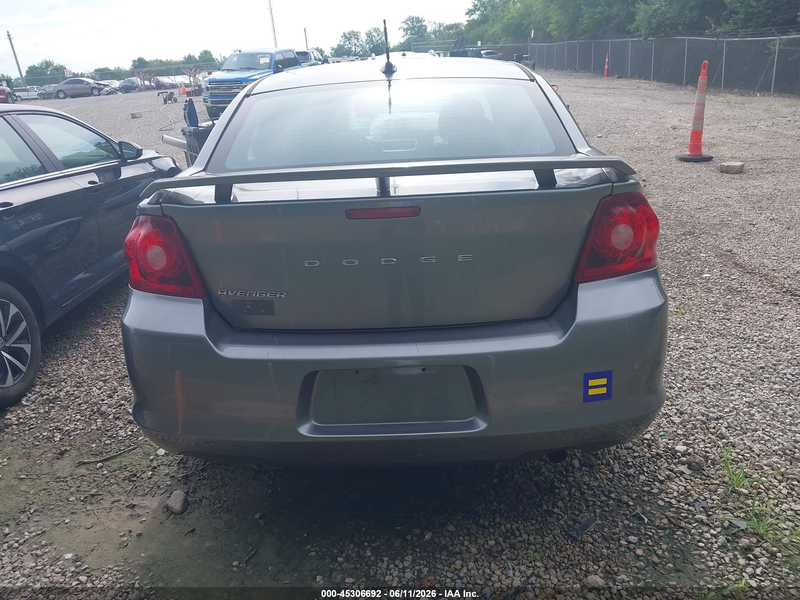 2013 Dodge Avenger Se Gray vin: 1C3CDZAB3DN628525