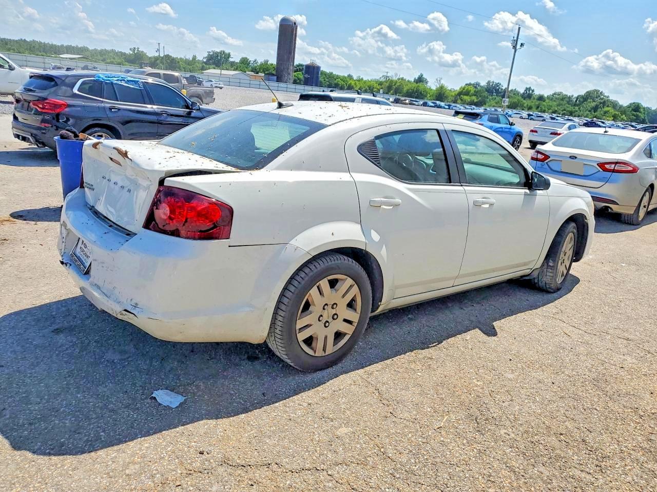 2014 Dodge Avenger Se White vin: 1C3CDZAB3EN223654