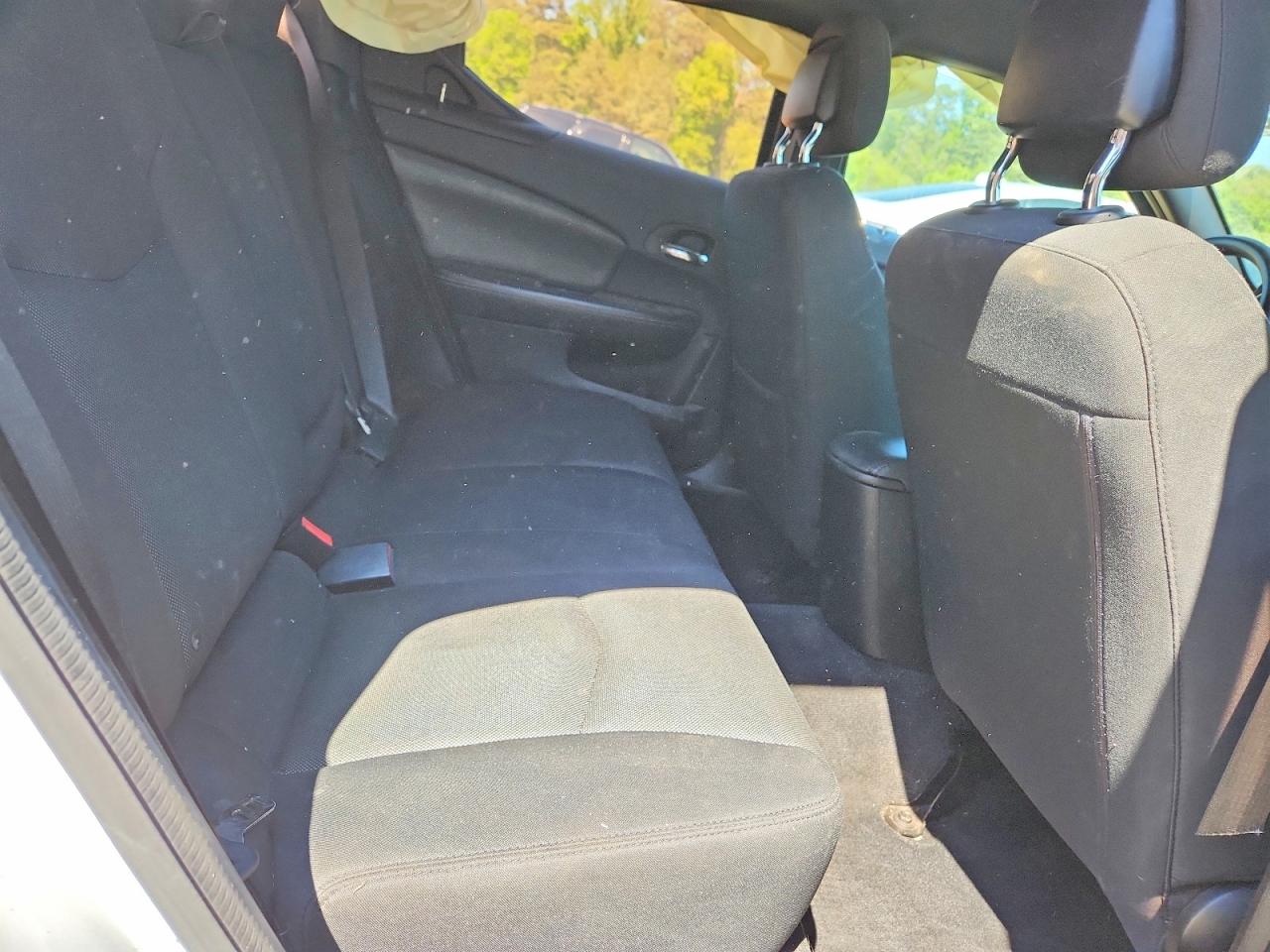 2014 Dodge Avenger Se White vin: 1C3CDZAB4EN133588