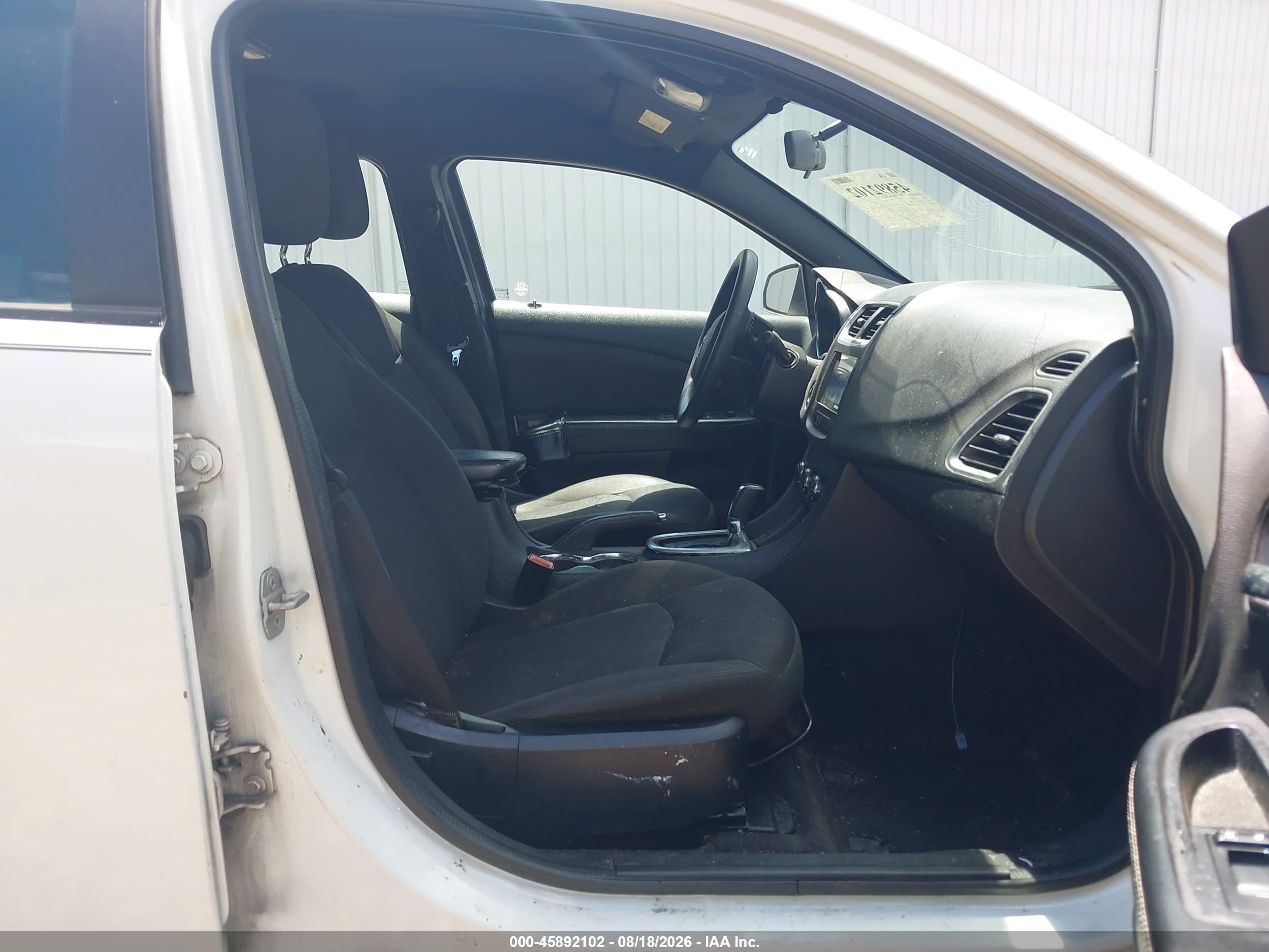 2014 Dodge Avenger Se White vin: 1C3CDZAB4EN215305