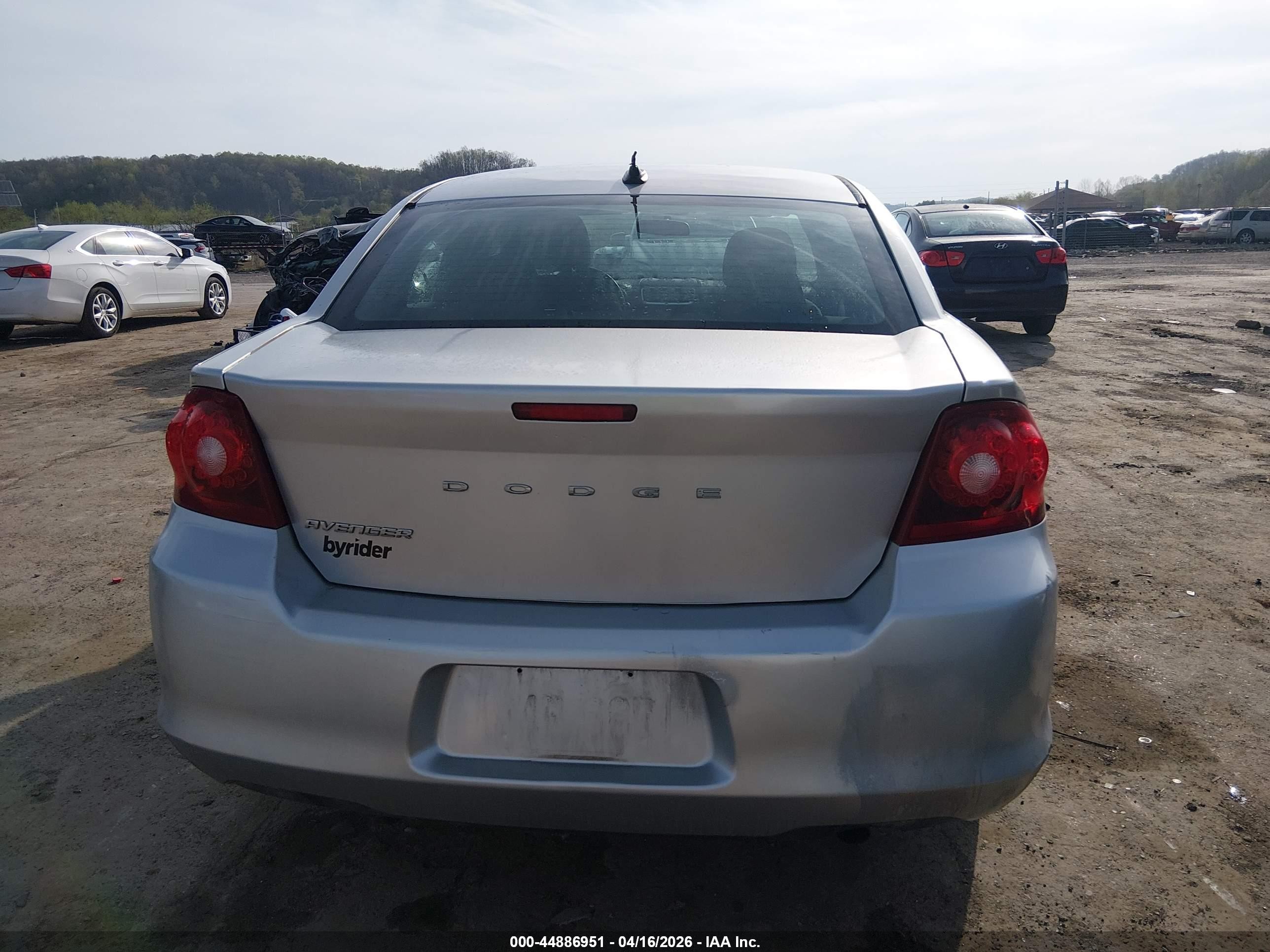 2012 Dodge Avenger Se Silver vin: 1C3CDZAB5CN102170