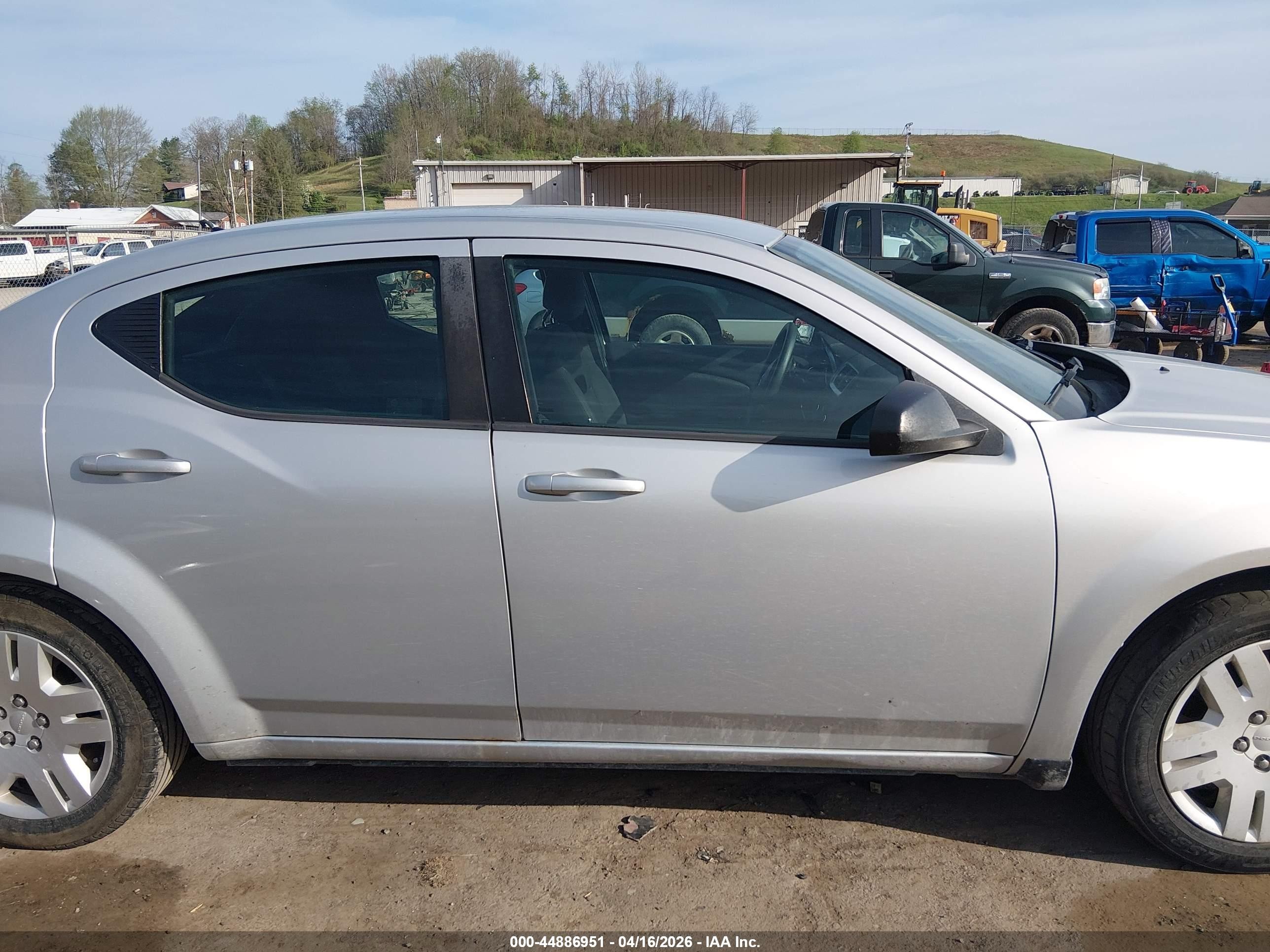 2012 Dodge Avenger Se Silver vin: 1C3CDZAB5CN102170
