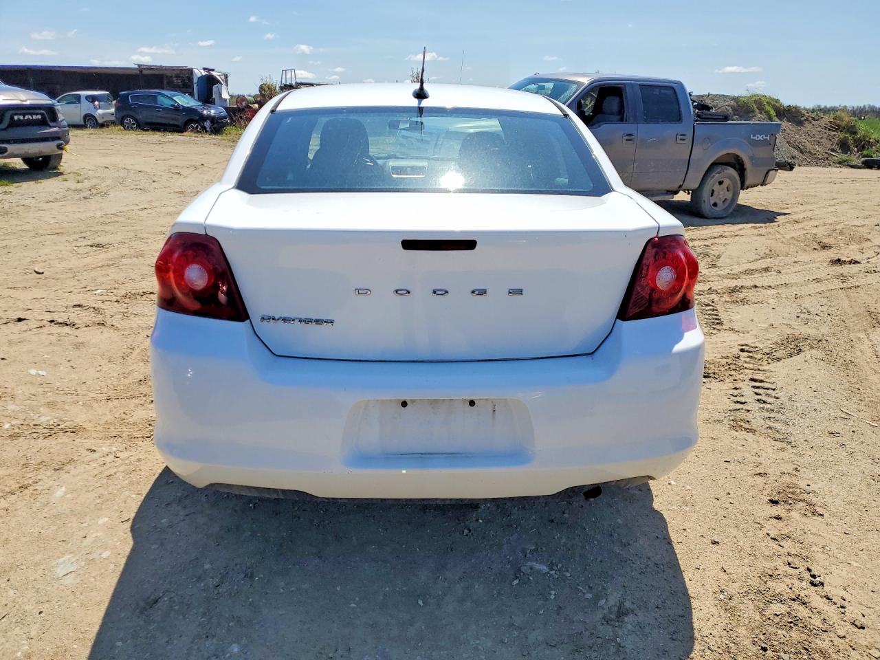 2012 Dodge Avenger Se Белый vin: 1C3CDZAB5CN121432