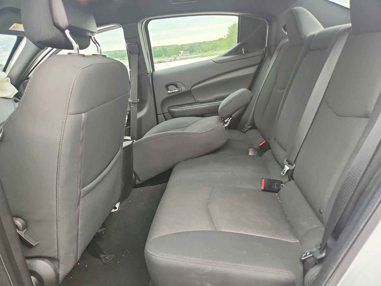 2012 Dodge Avenger Se White vin: 1C3CDZAB5CN132933