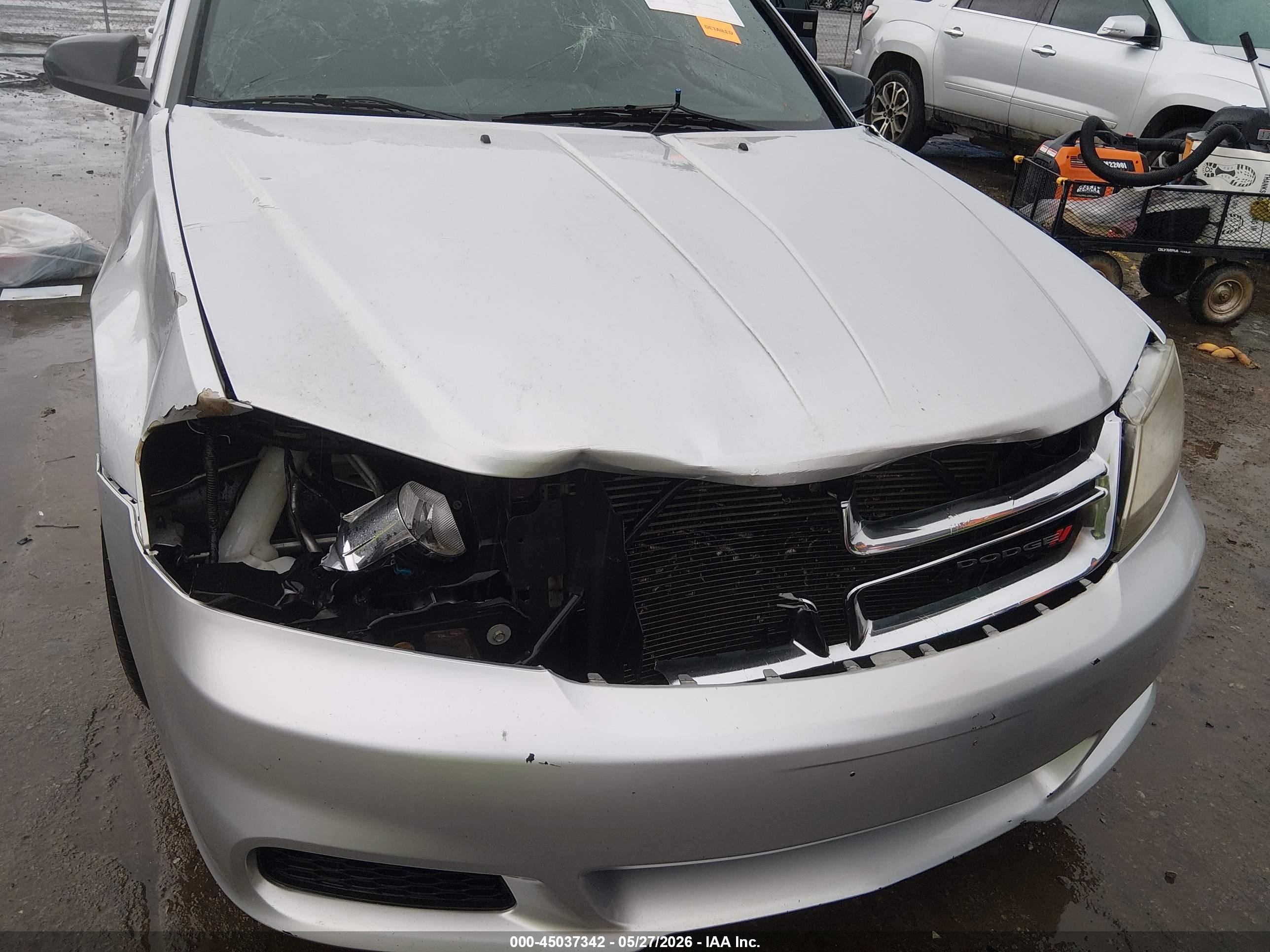 2012 Dodge Avenger Se Silver vin: 1C3CDZAB5CN142426