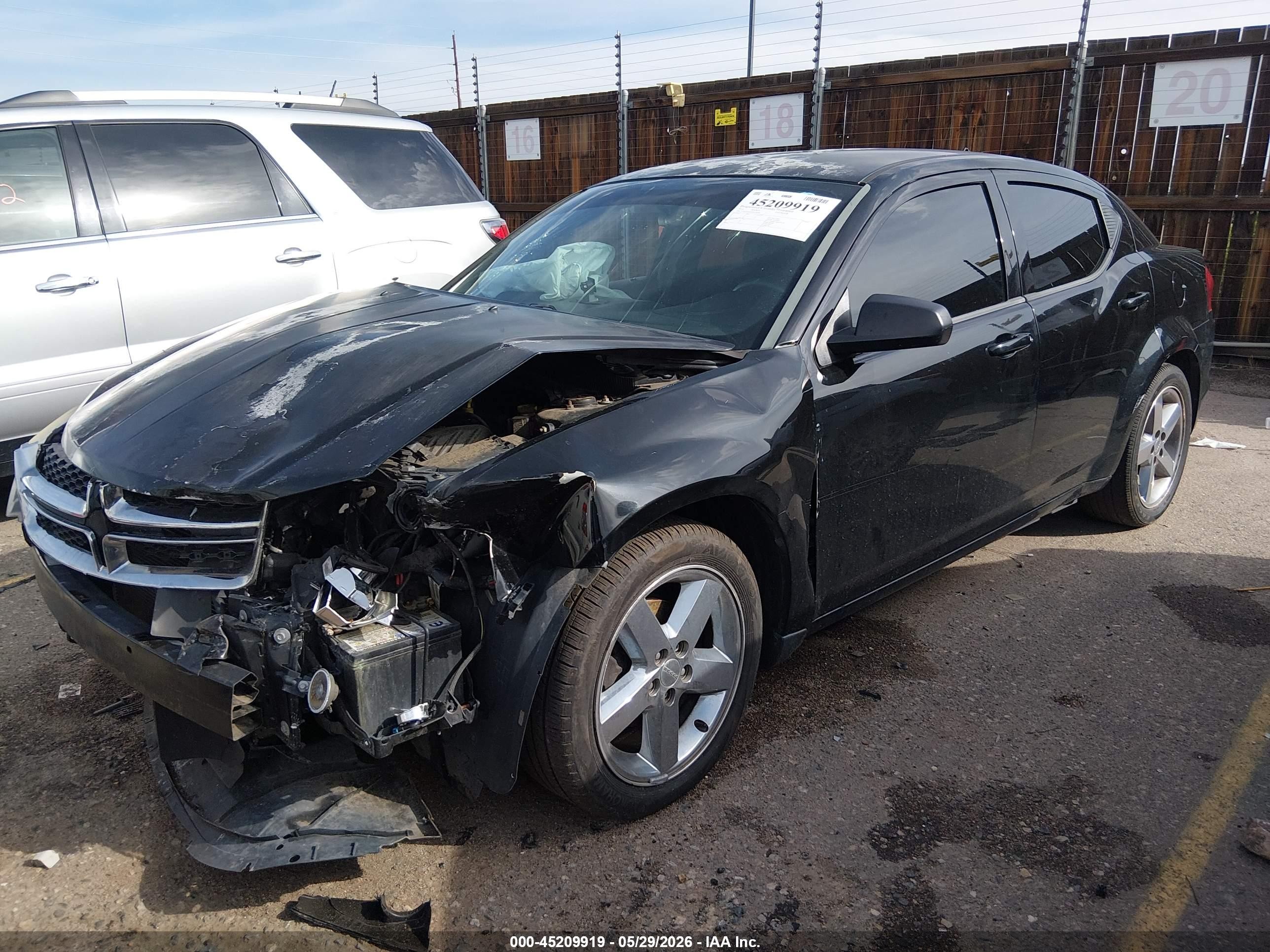 2014 Dodge Avenger Se Black vin: 1C3CDZAB5EN110708