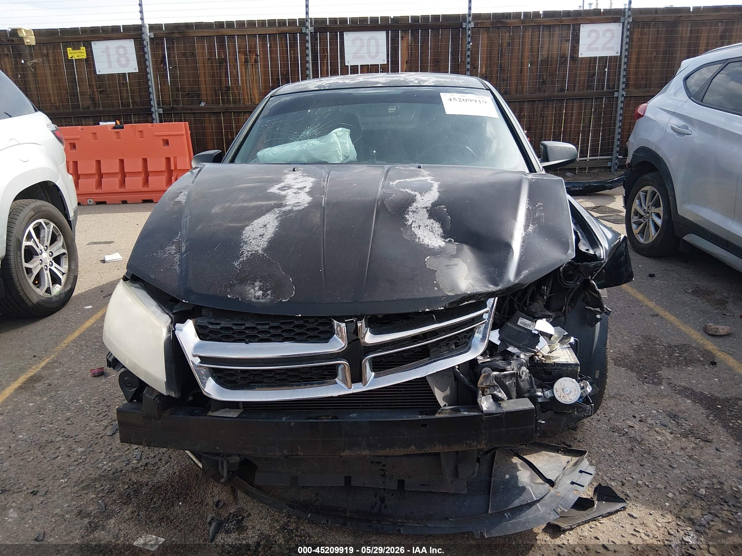 2014 Dodge Avenger Se Black vin: 1C3CDZAB5EN110708