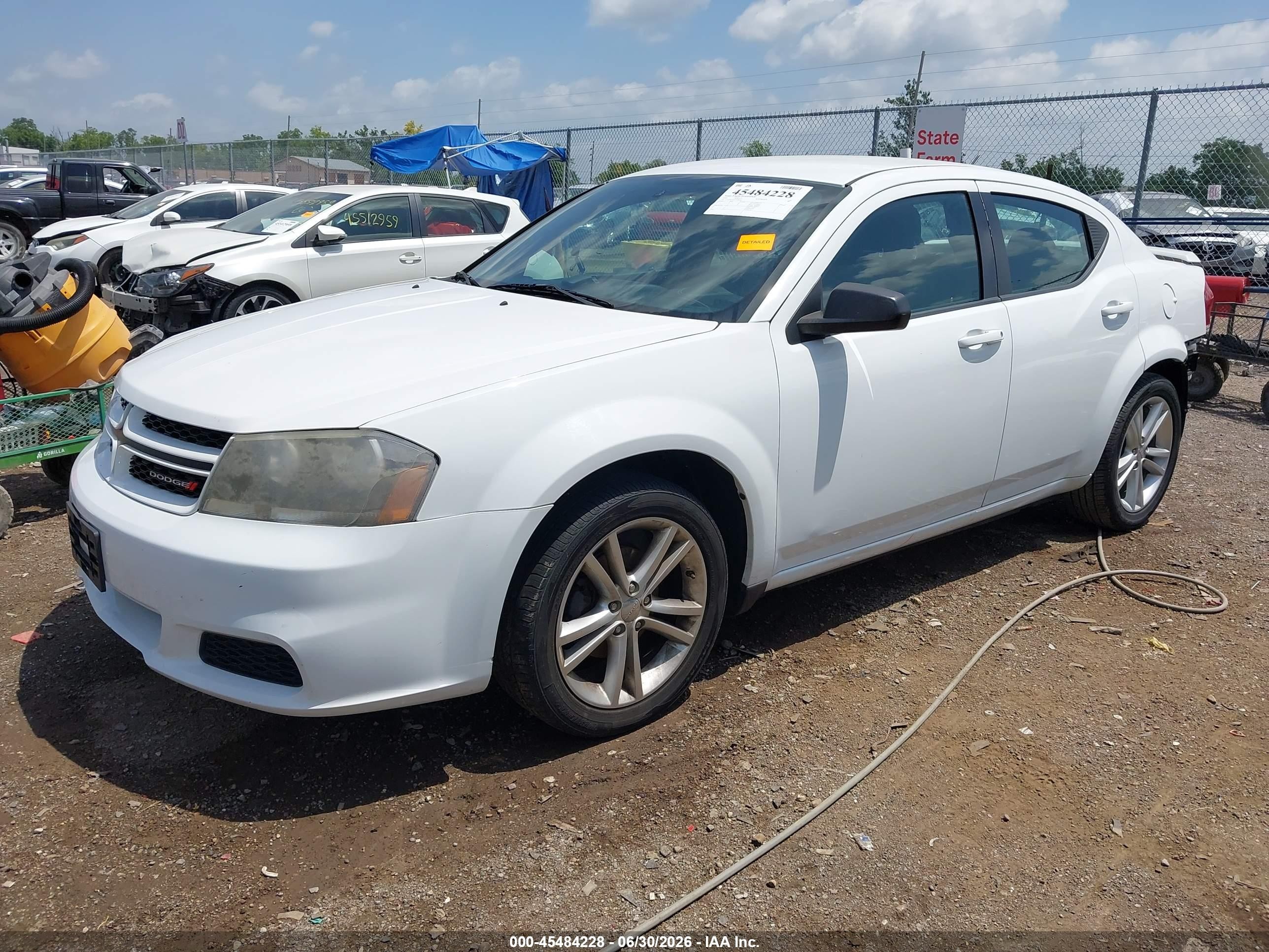 2014 Dodge Avenger Se White vin: 1C3CDZAB5EN200943