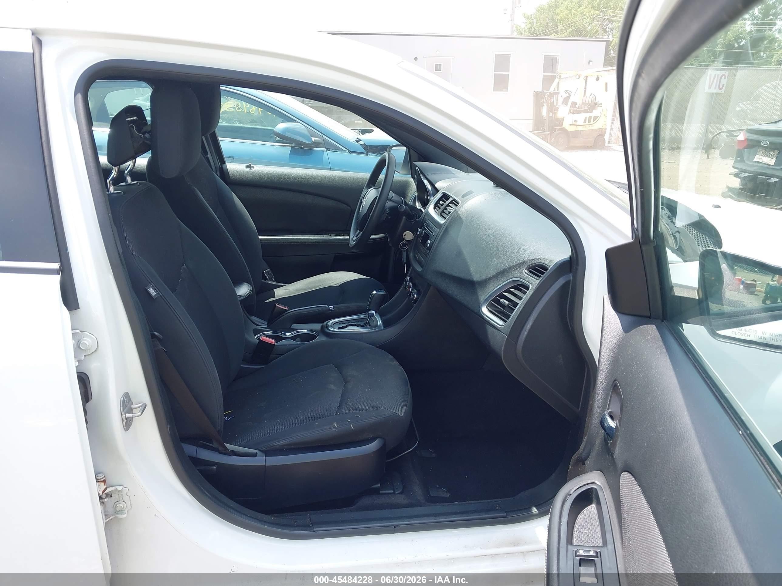 2014 Dodge Avenger Se White vin: 1C3CDZAB5EN200943