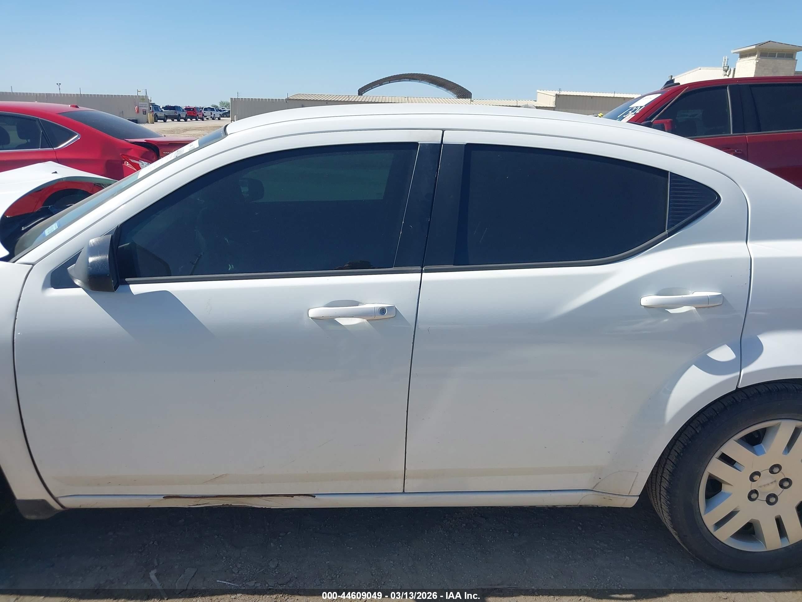 2012 Dodge Avenger Se Белый vin: 1C3CDZAB7CN111050