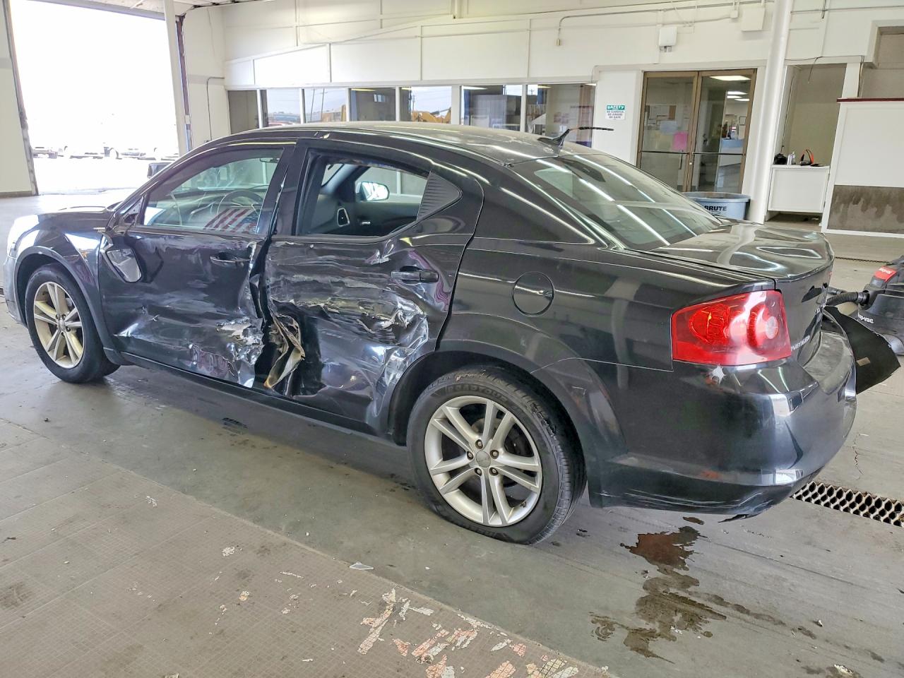 2013 Dodge Avenger Se Черный vin: 1C3CDZAB7DN512261